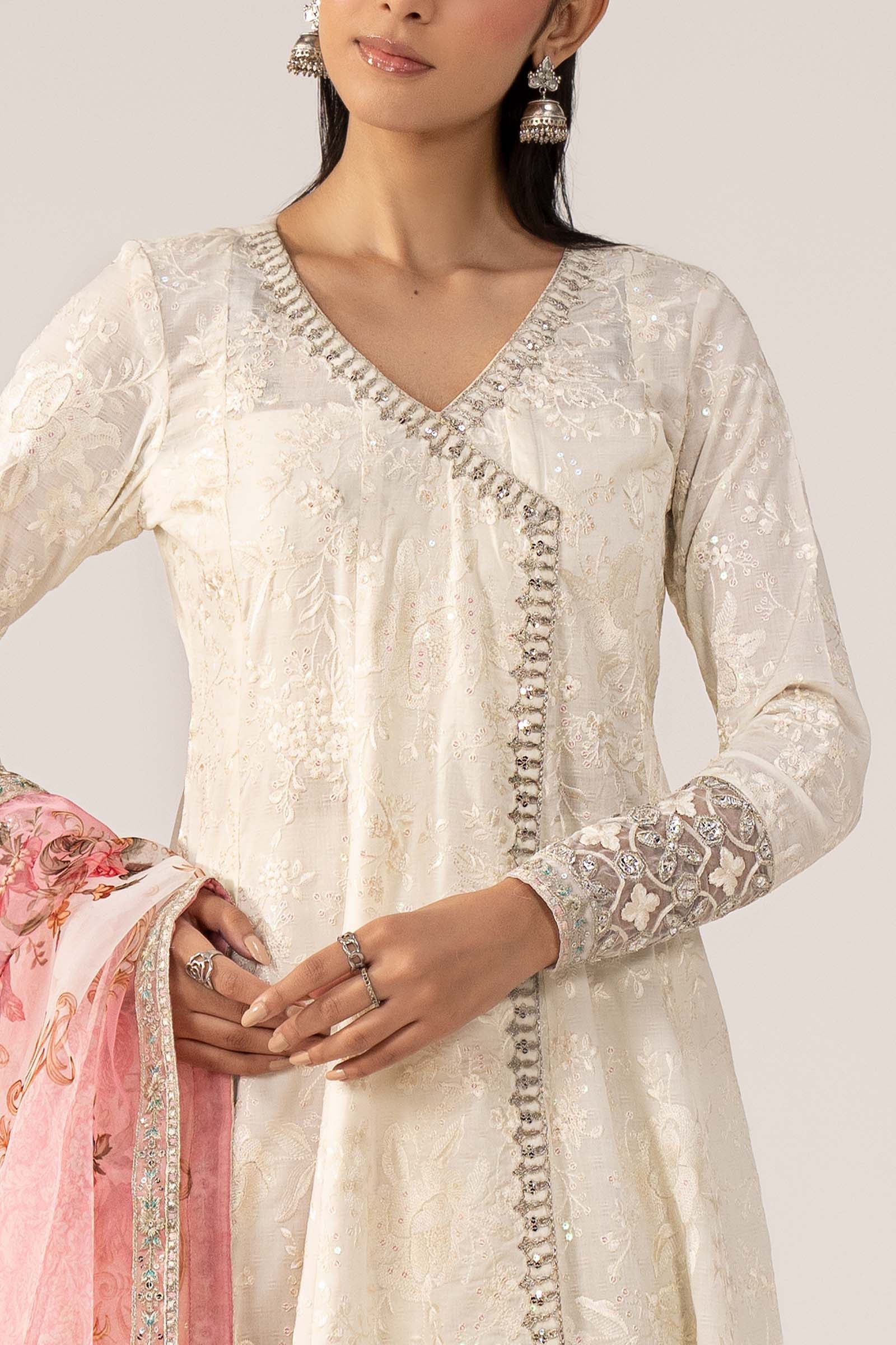 3 Piece Embroidered Dobby Lawn Suit - Image 3