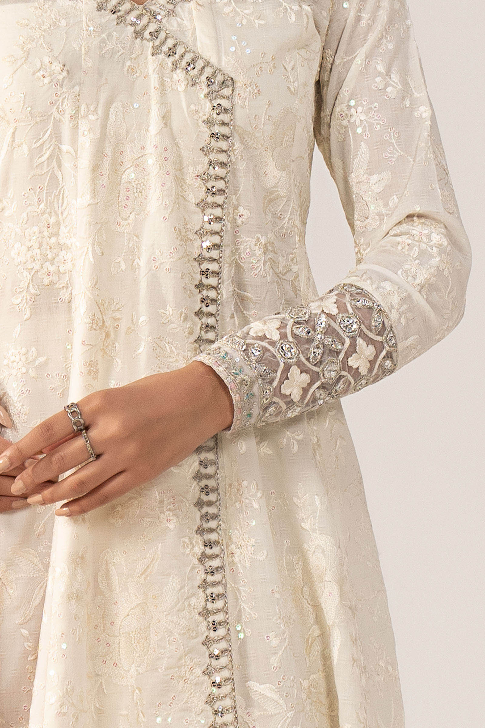 3 Piece Embroidered Dobby Lawn Suit - Image 4