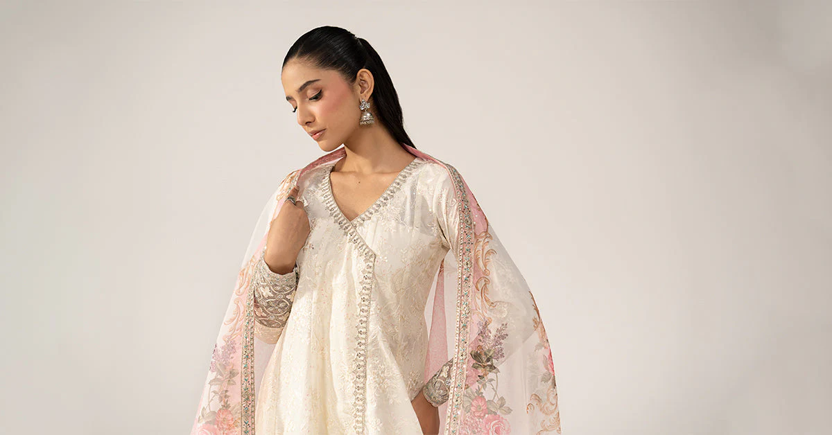3 Piece Embroidered Dobby Lawn Suit - Image 8