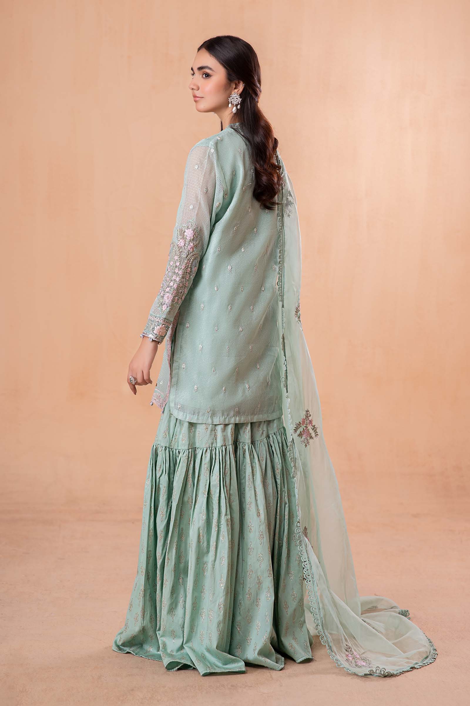 3 Piece Embroidered Cotton Karandi Suit - Image 8