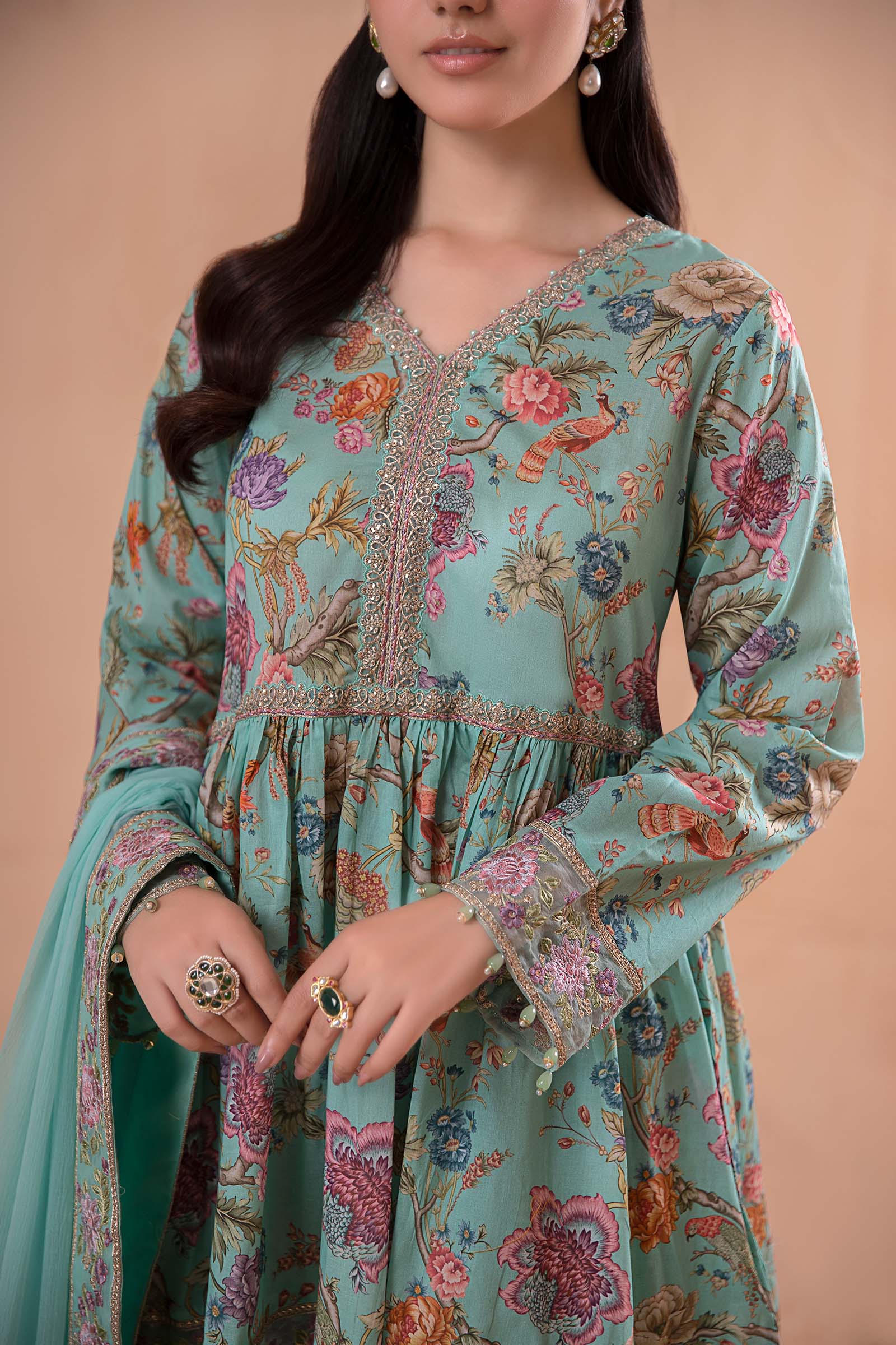 3 Piece Printed Lawn Suit - Image 4