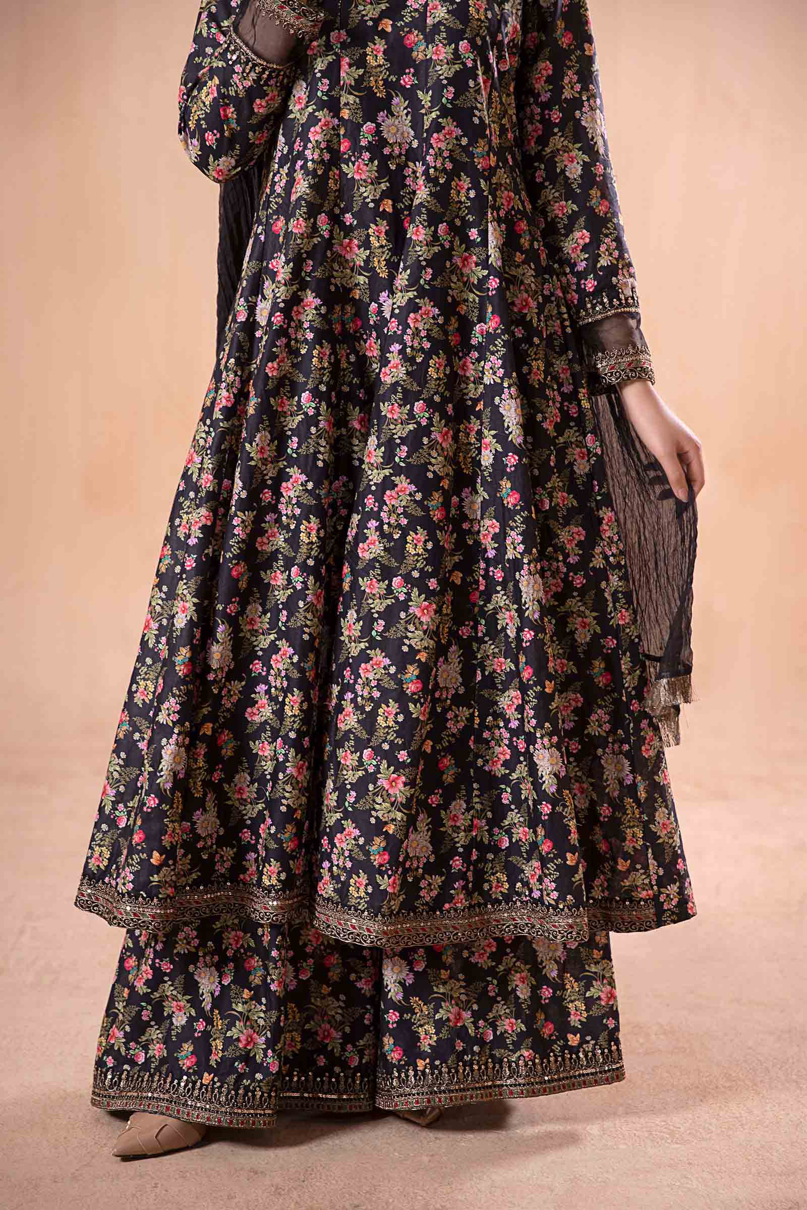 3 Piece Printed Lawn Suit - Image 6