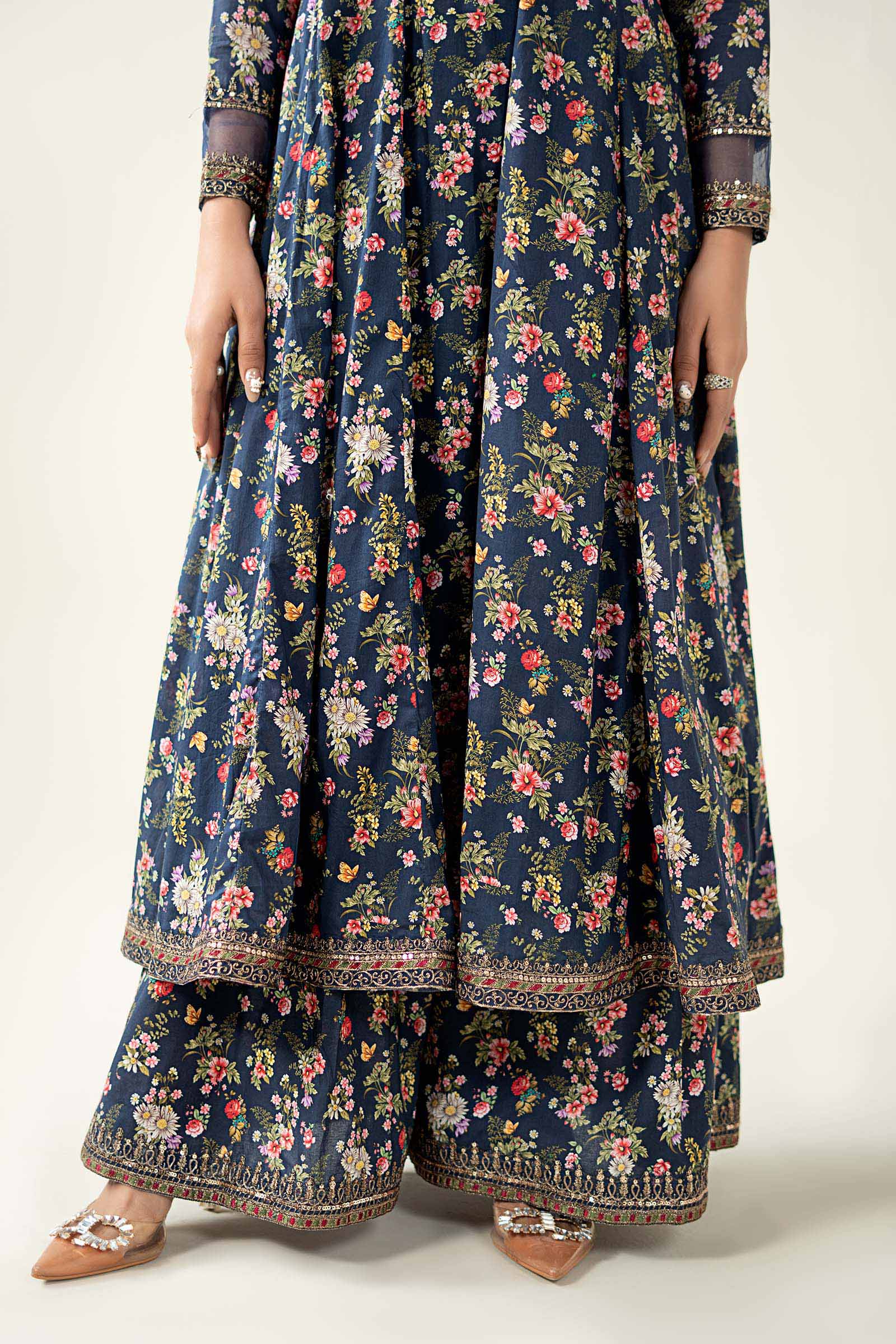 3 Piece Printed Lawn Suit - Image 4