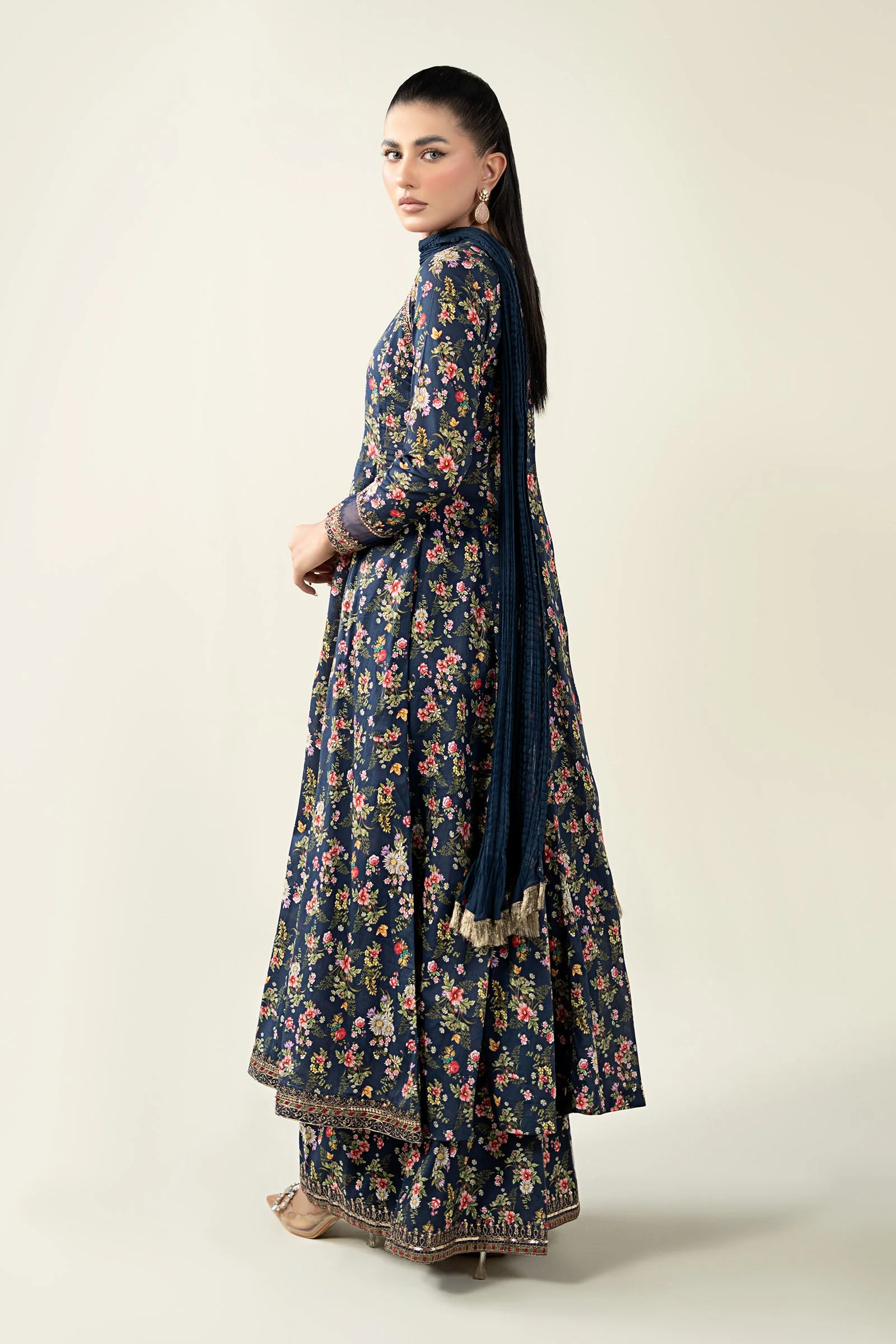 3 Piece Printed Lawn Suit - Image 6
