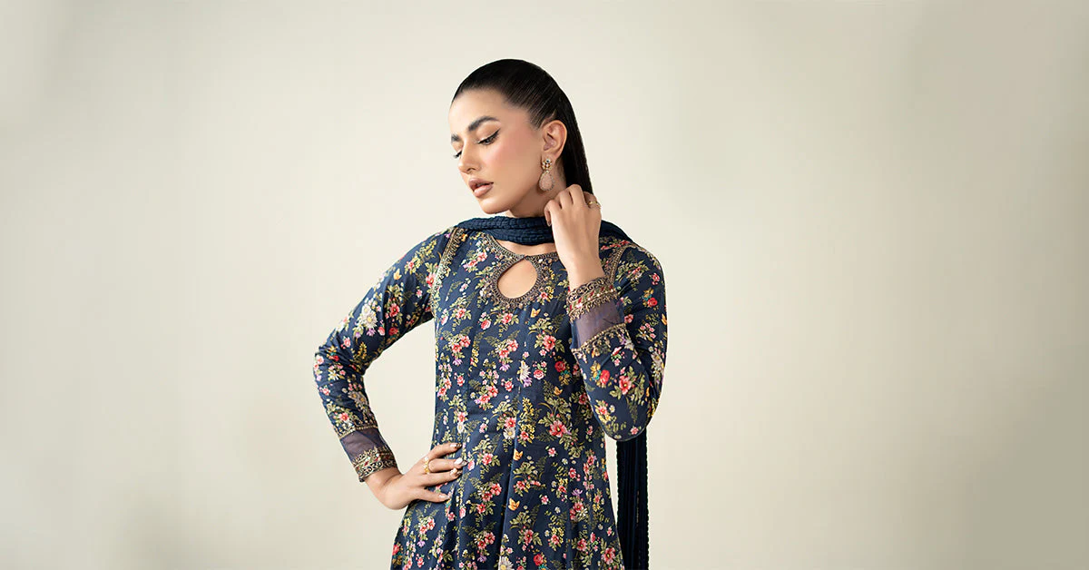 3 Piece Printed Lawn Suit - Image 7