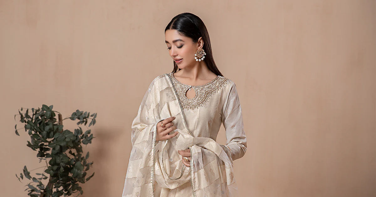 3 Piece Dyed Khadi Karandi Suit - Image 8