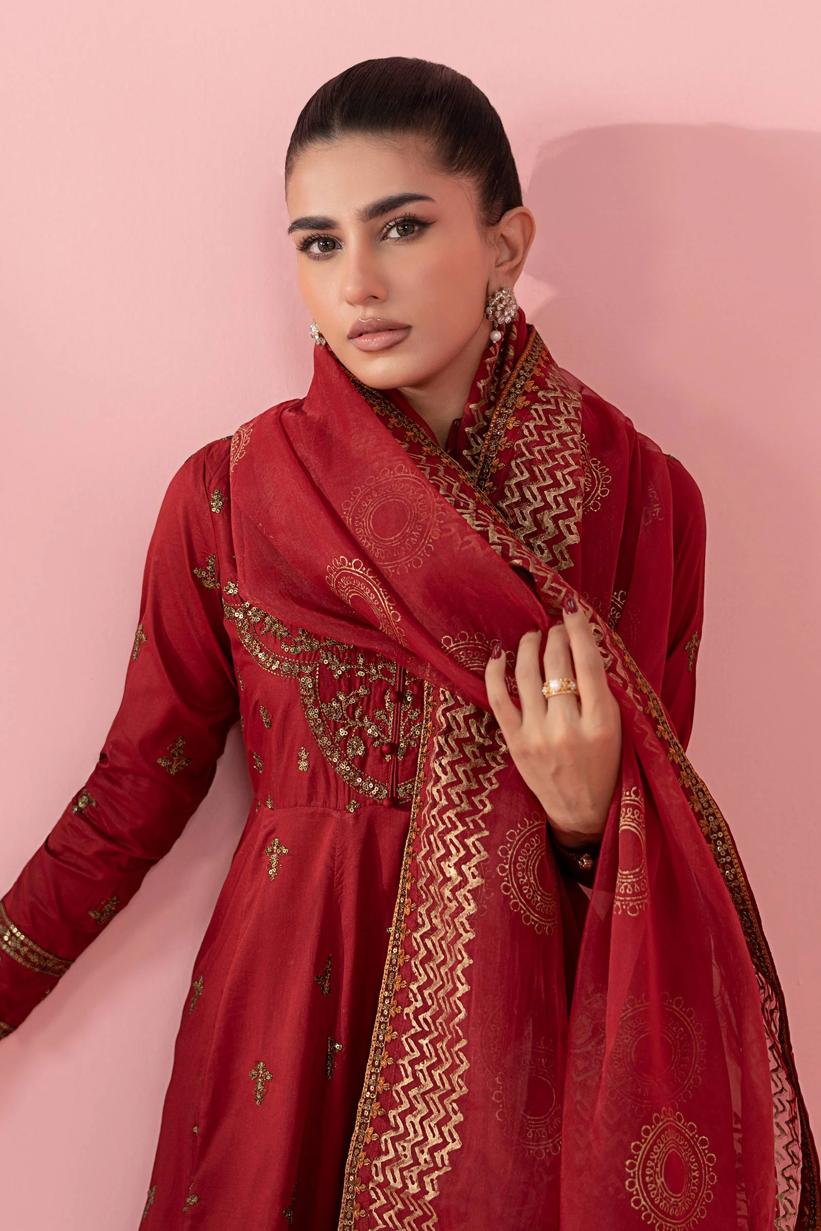 3 Piece Embroidered Lawn Suit - Image 2