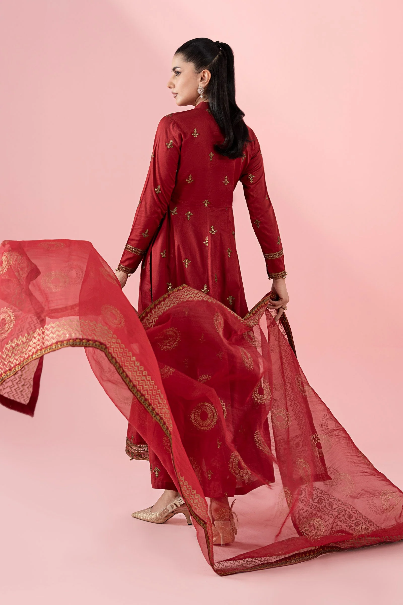 3 Piece Embroidered Lawn Suit - Image 7