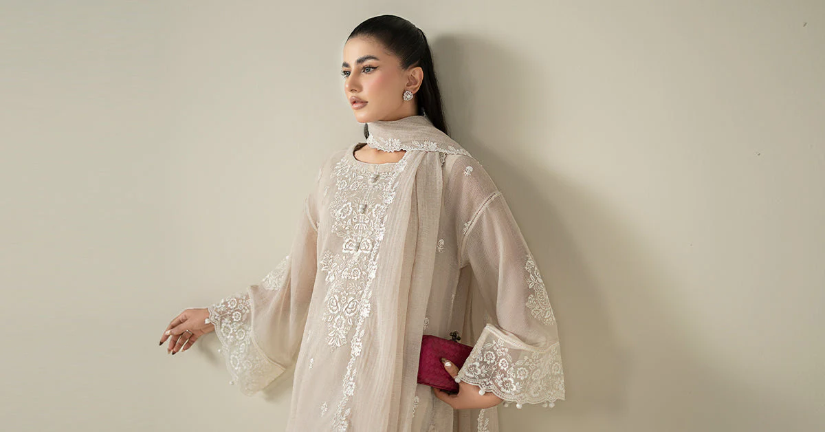 3 Piece Embroidered Cotton Net Suit - Image 8