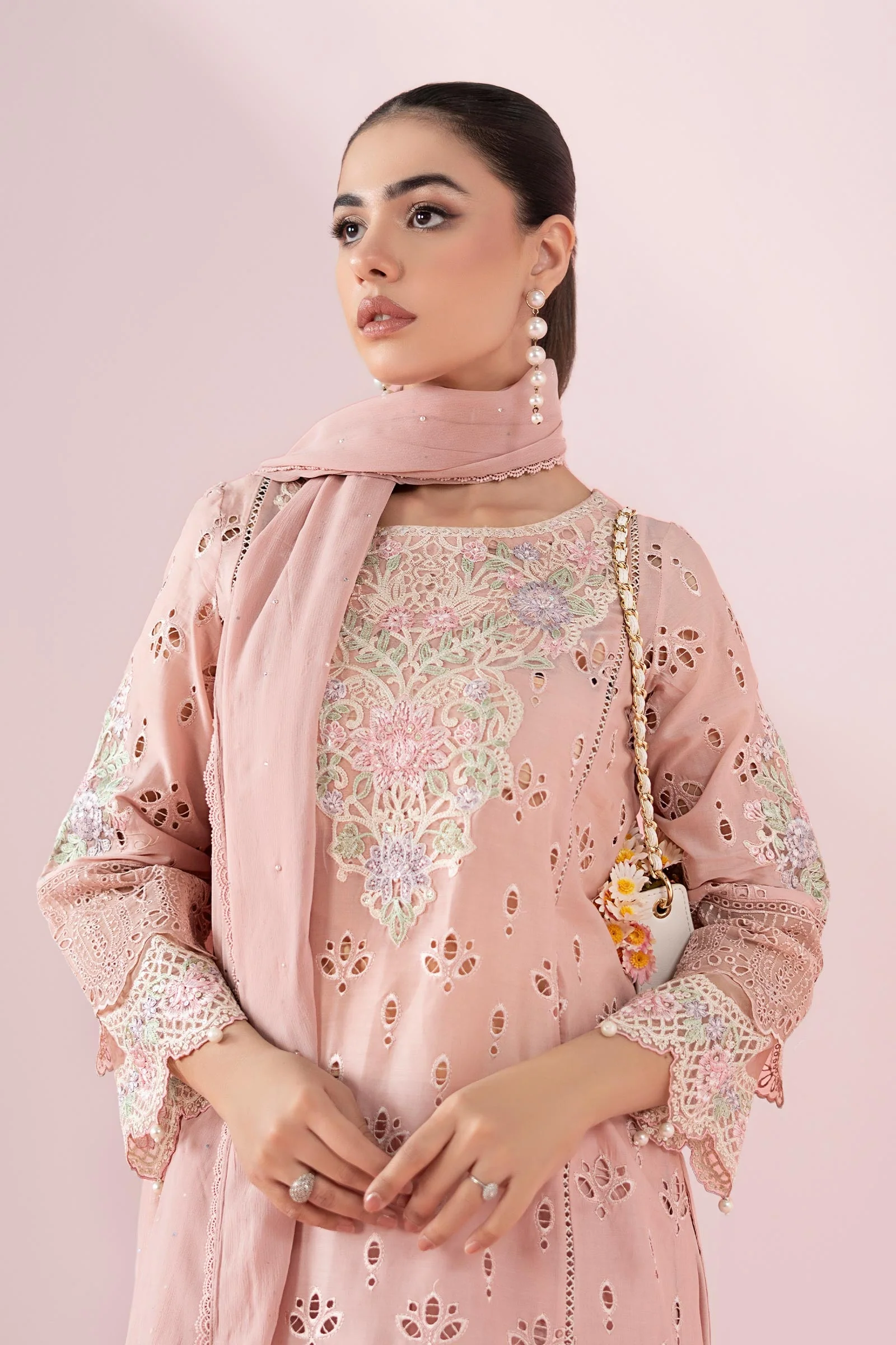 3 Piece Embroidered Lawn Suit - Image 2