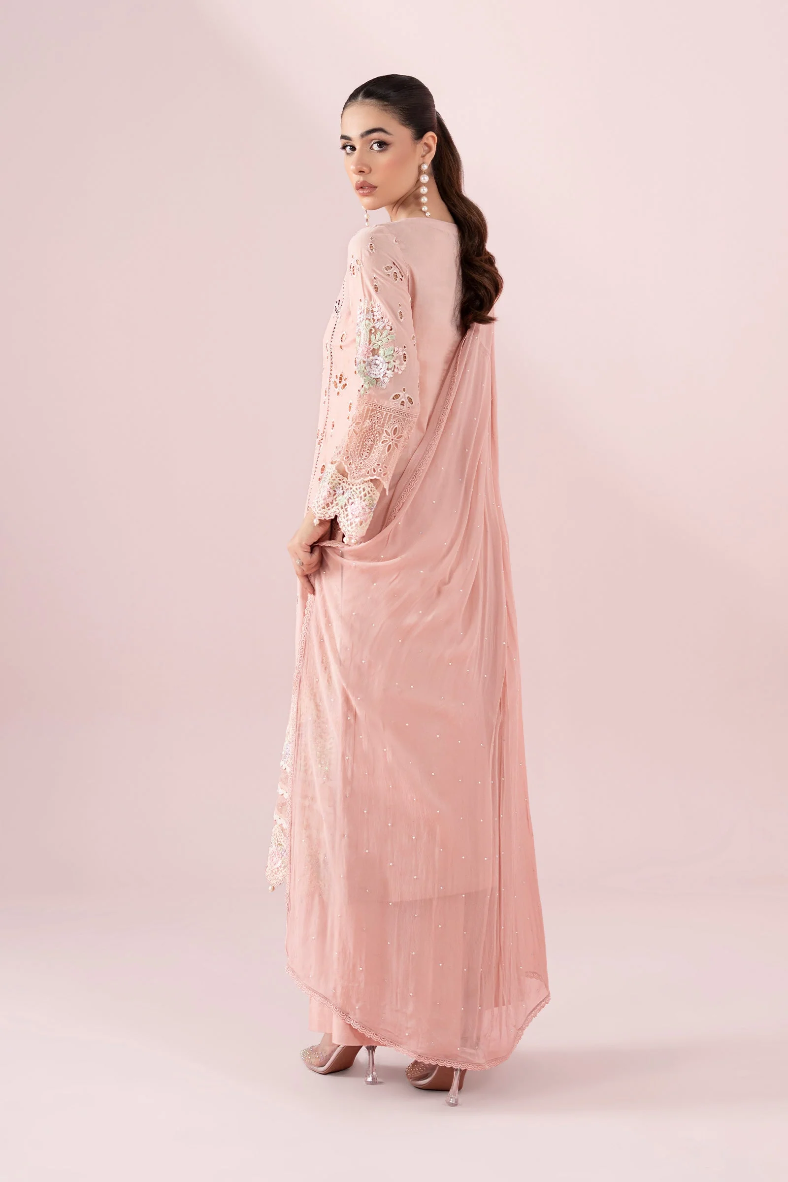 3 Piece Embroidered Lawn Suit - Image 7