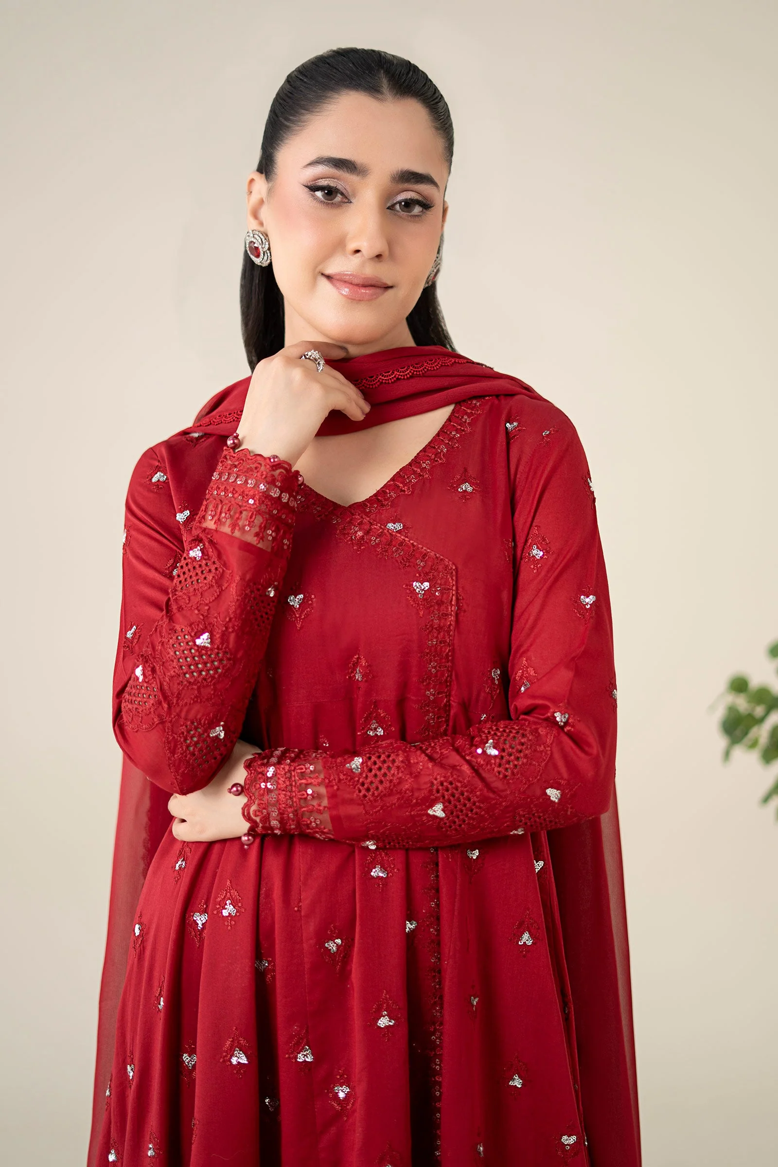 3 Piece Embroidered Lawn Suit - Image 2