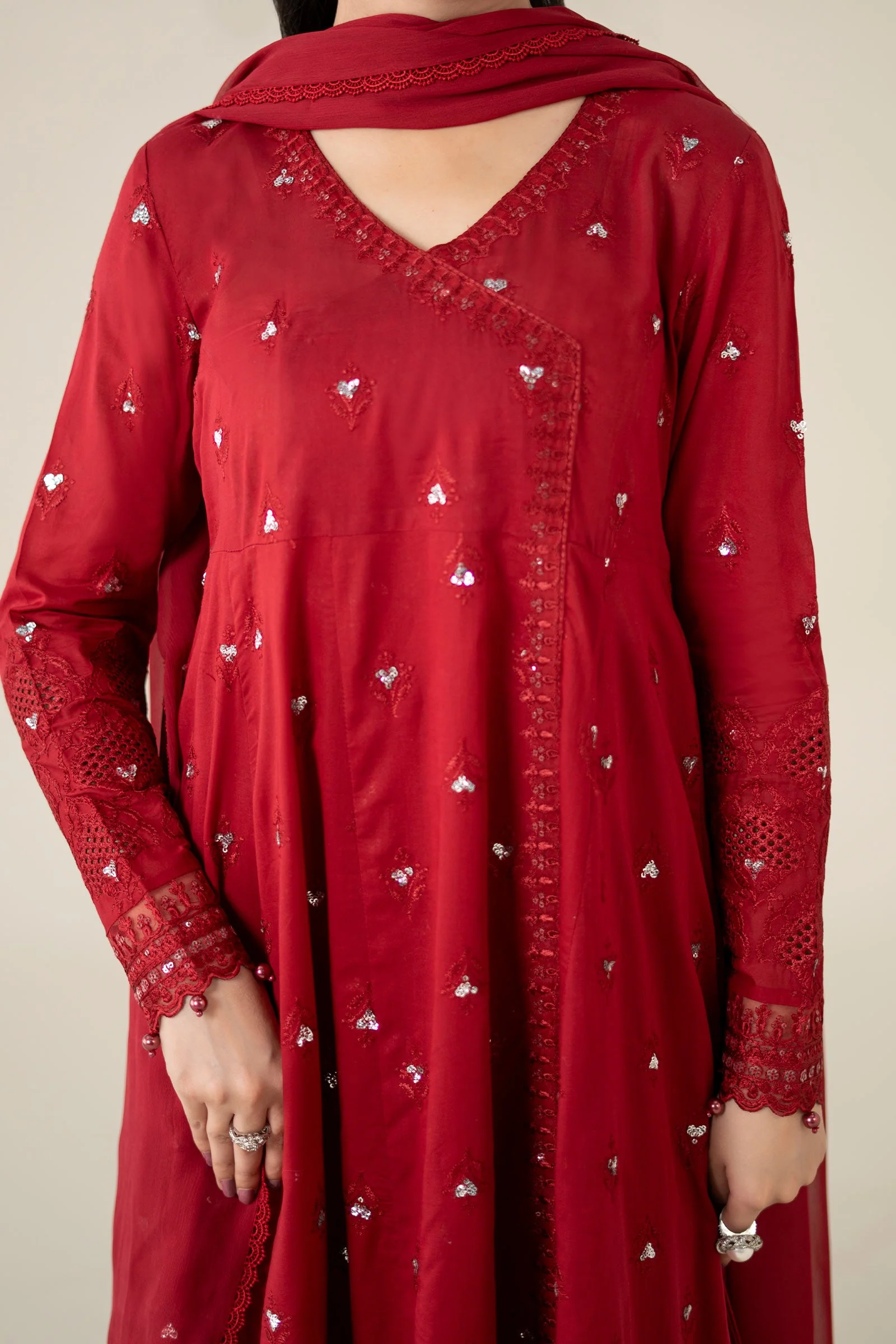 3 Piece Embroidered Lawn Suit - Image 6