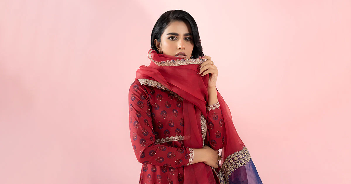 3 Piece Printed Lawn Suit - Image 9