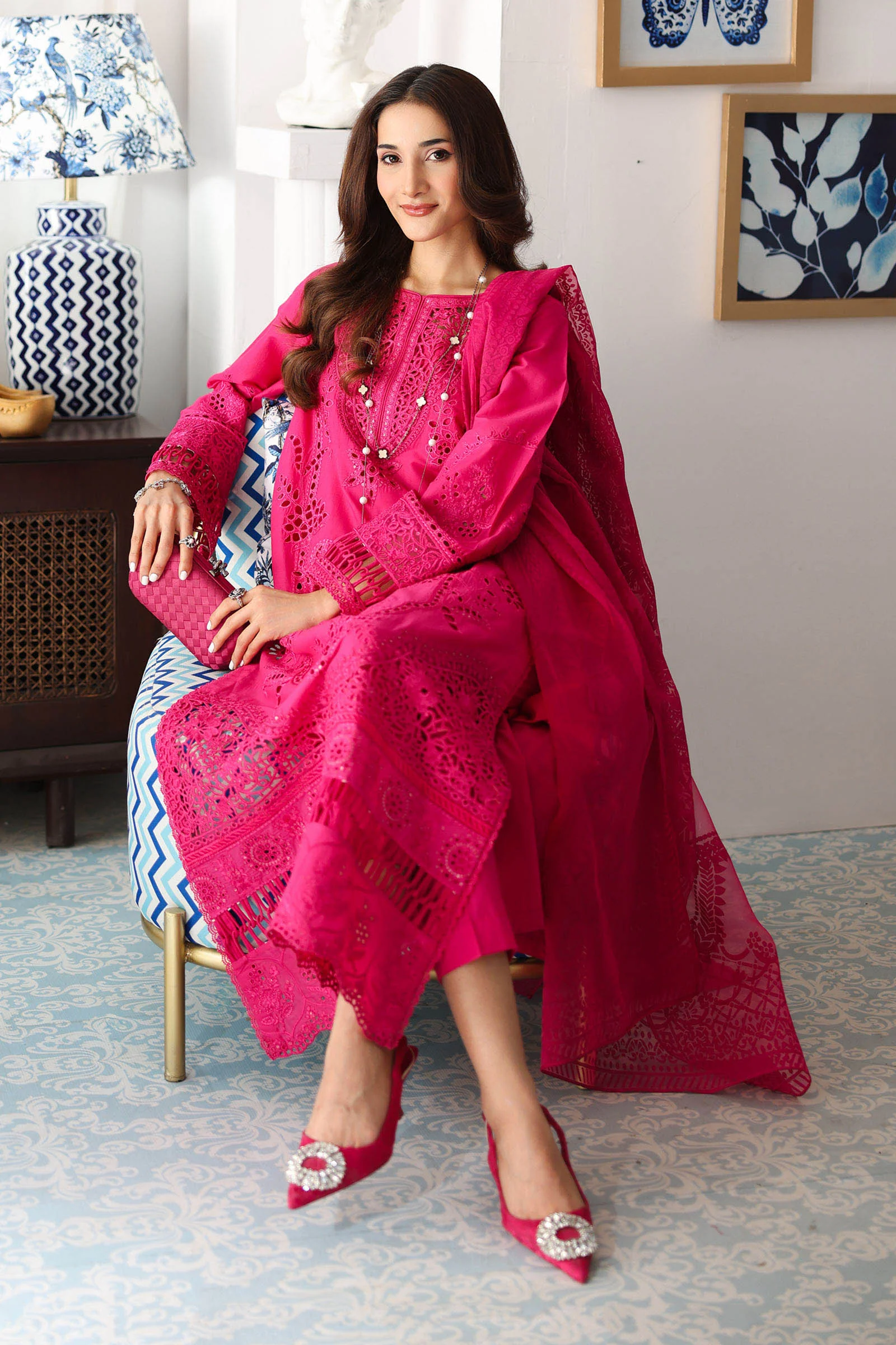 3 Piece Embroidered Lawn Suit - Image 5