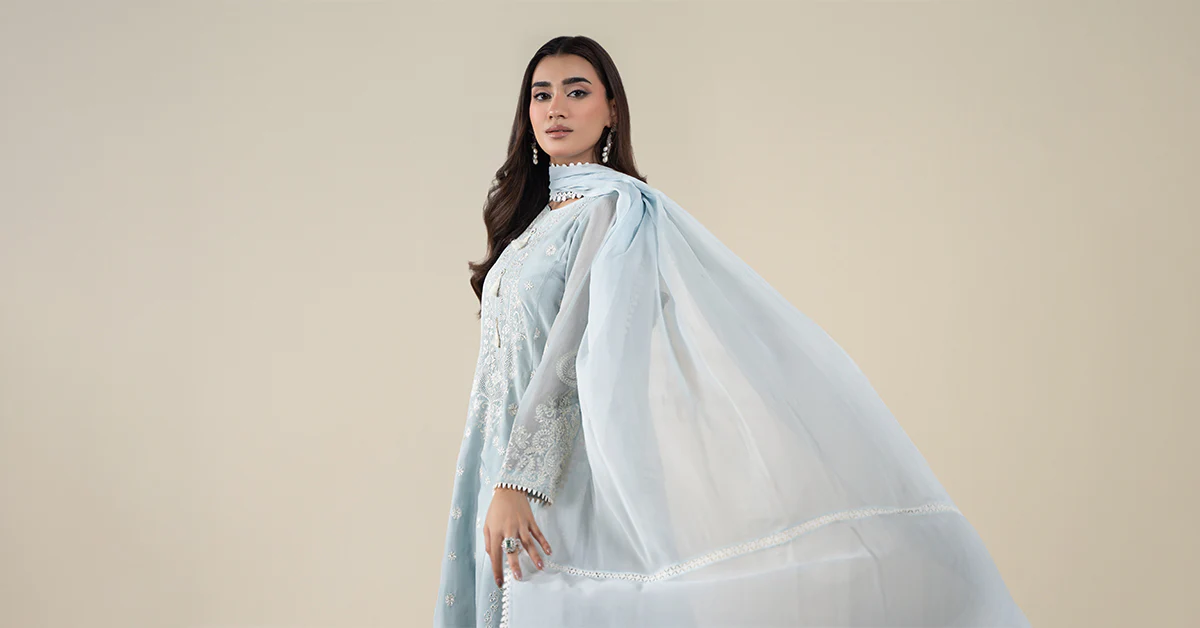 3 Piece Embroidered Paper Cotton Suit - Image 9