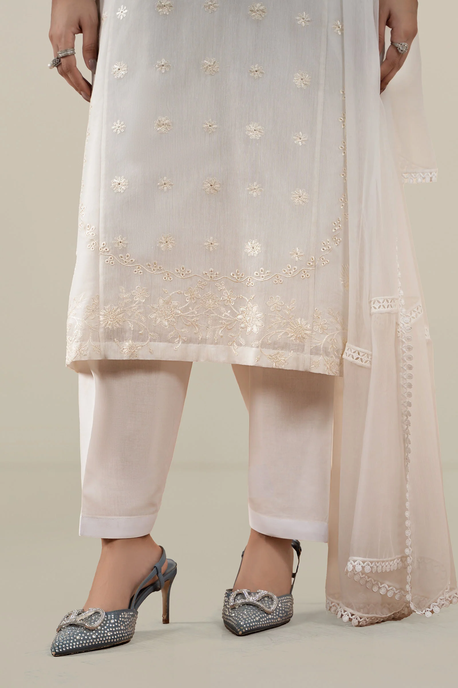 3 Piece Embroidered Paper Cotton Suit - Image 6