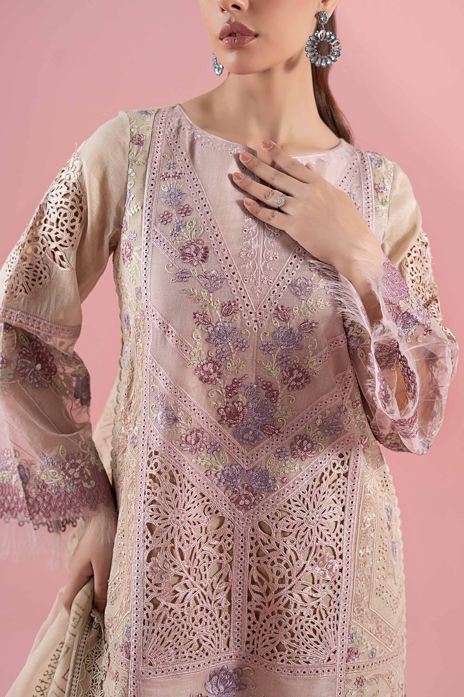 3 Piece Embroidered Masoori Lawn Suit - Image 3