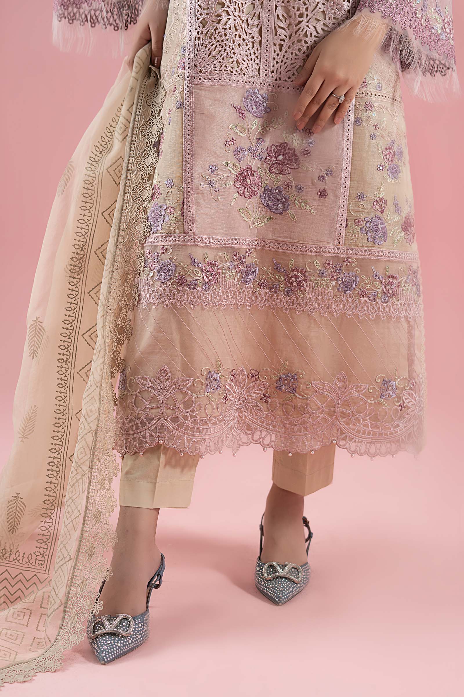 3 Piece Embroidered Masoori Lawn Suit - Image 4