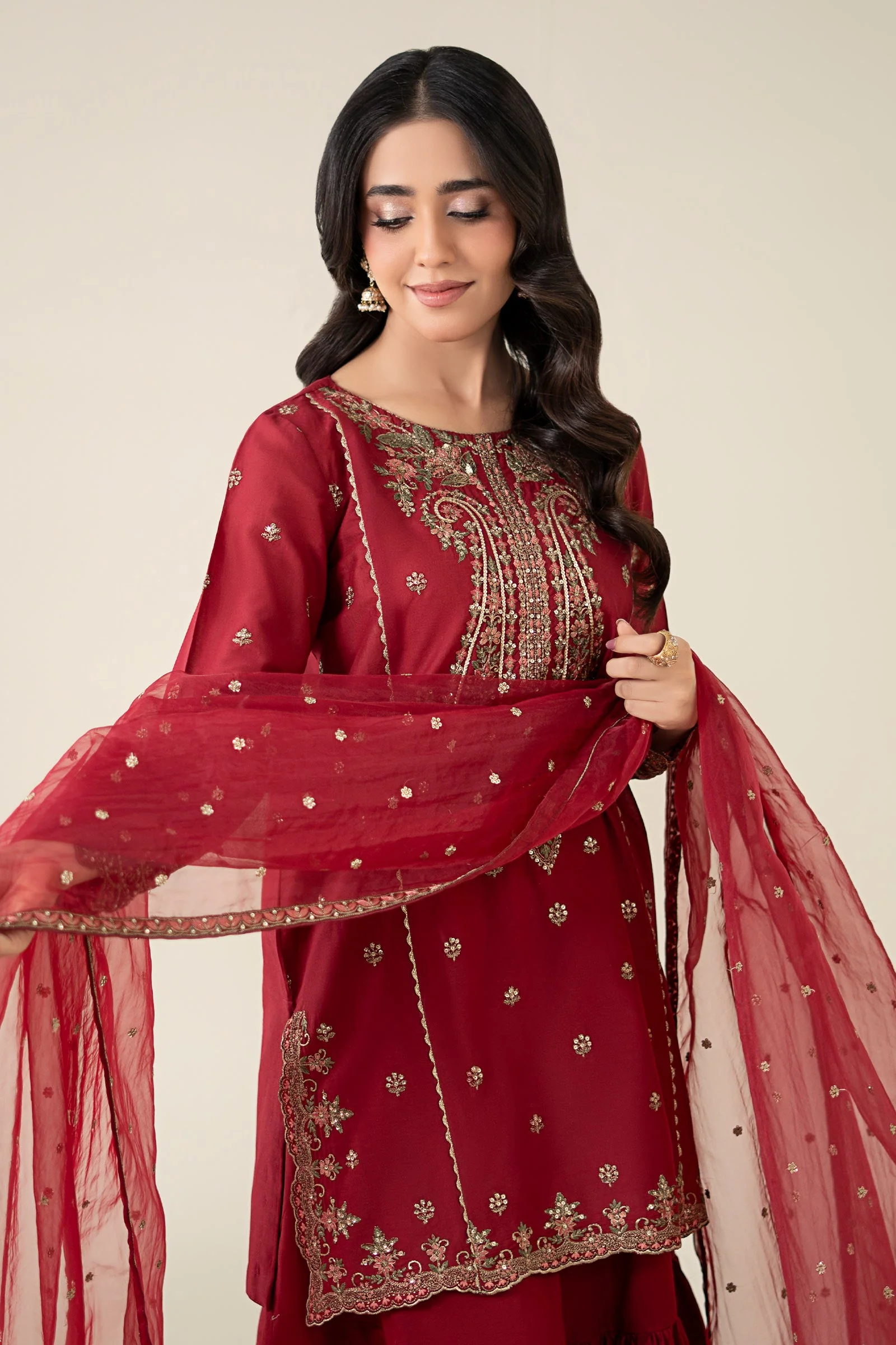 3 Piece Embroidered Lawn Suit - Image 2