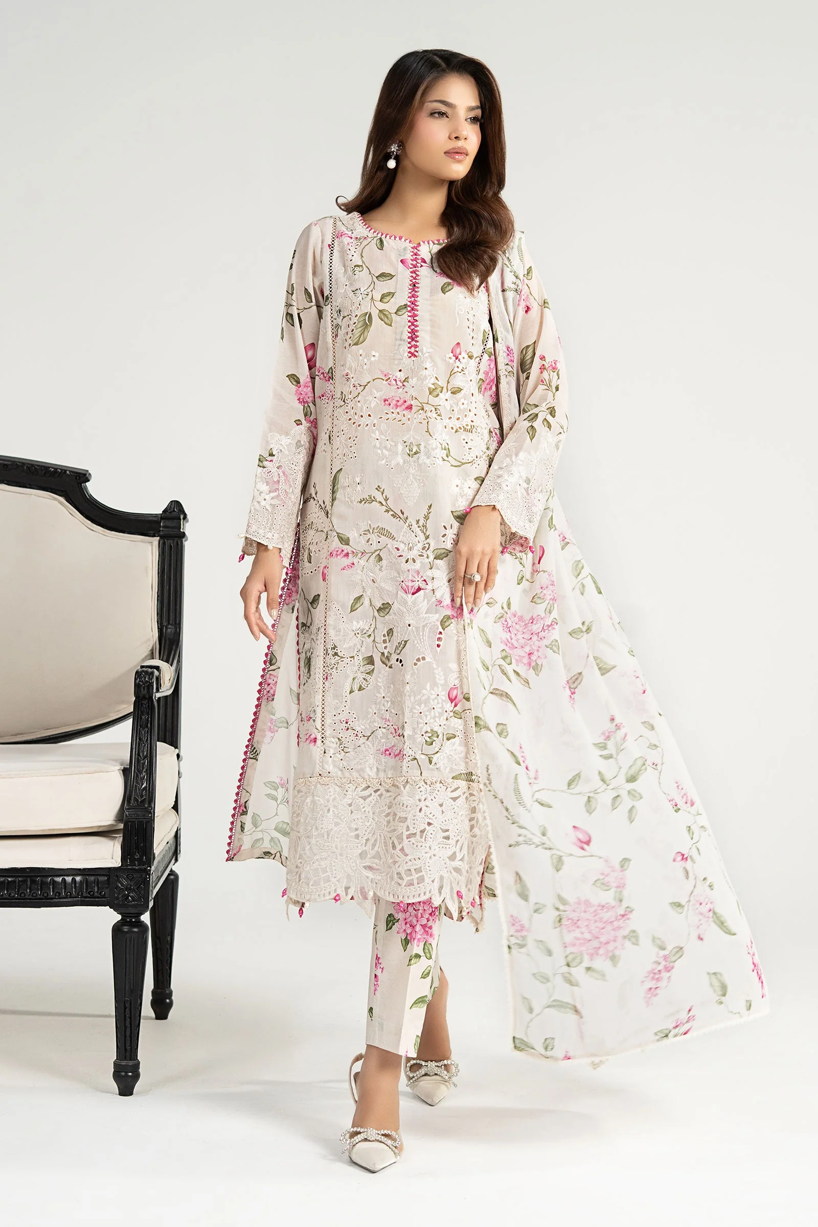 3 Piece Embroidered Paper Cotton Suit - Image 2