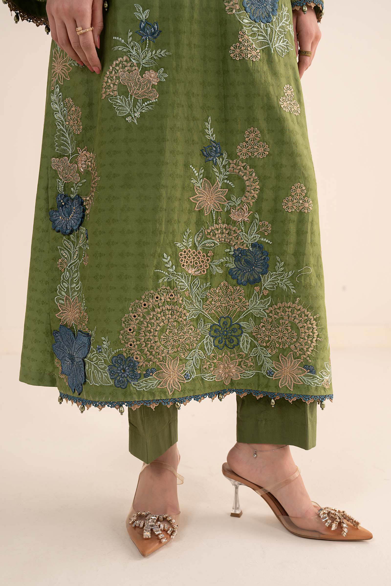 3 Piece Embroidered Dobby Jacquard Suit - Image 6
