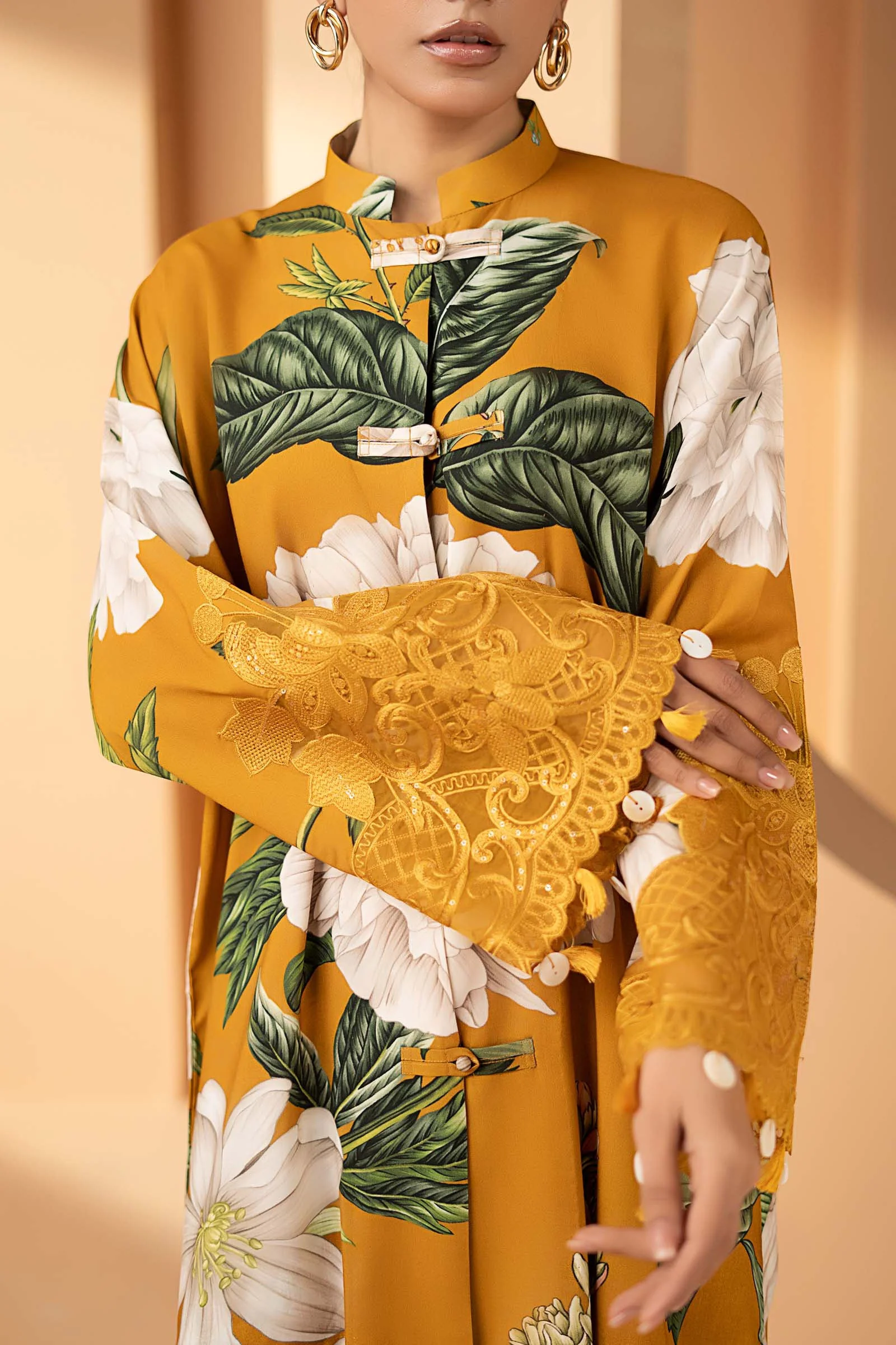 2 Piece Embroidered Arabic Lawn Suit - Image 3