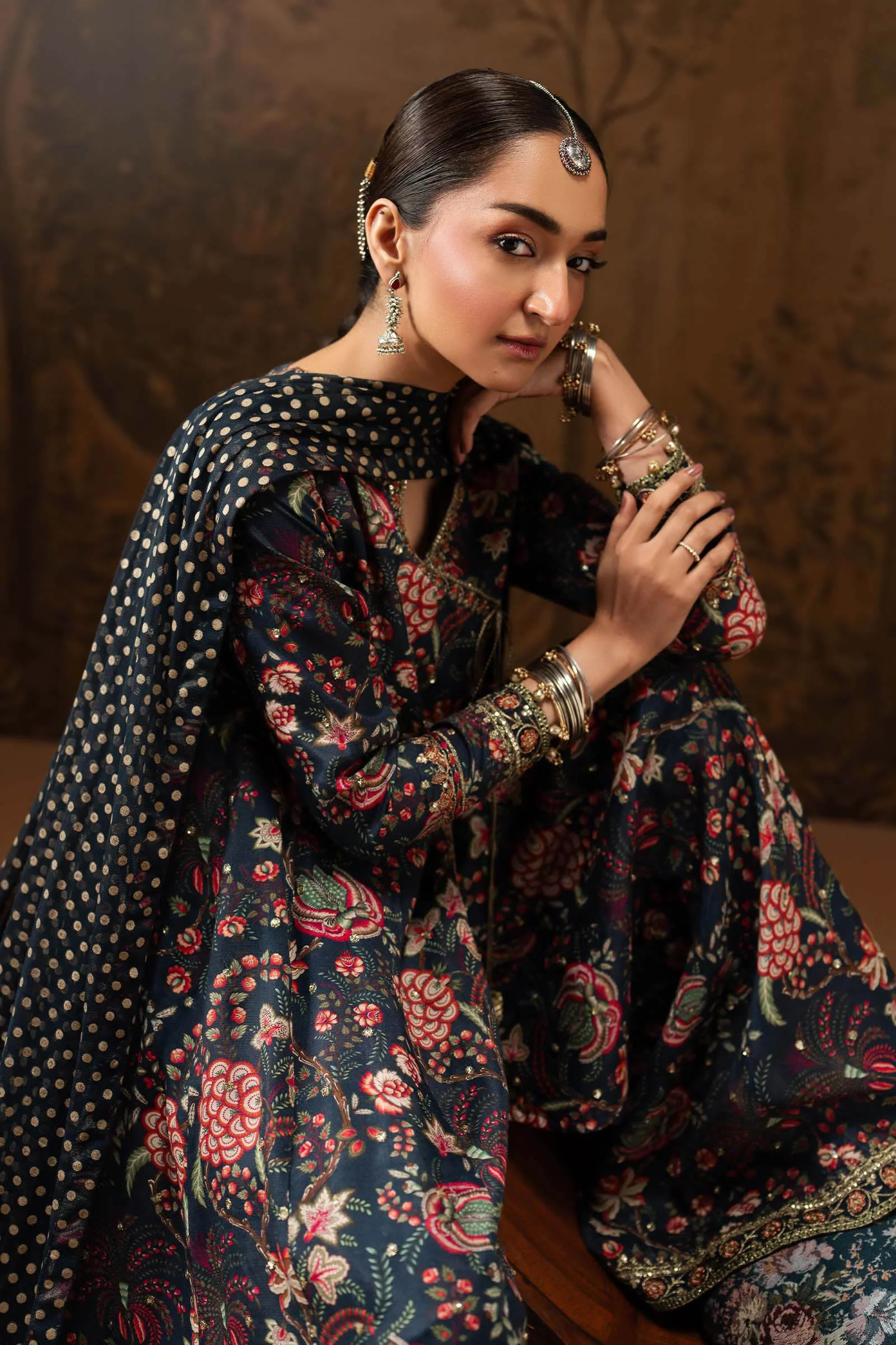 3 Piece Embroidered Raw Silk Suit - Image 5