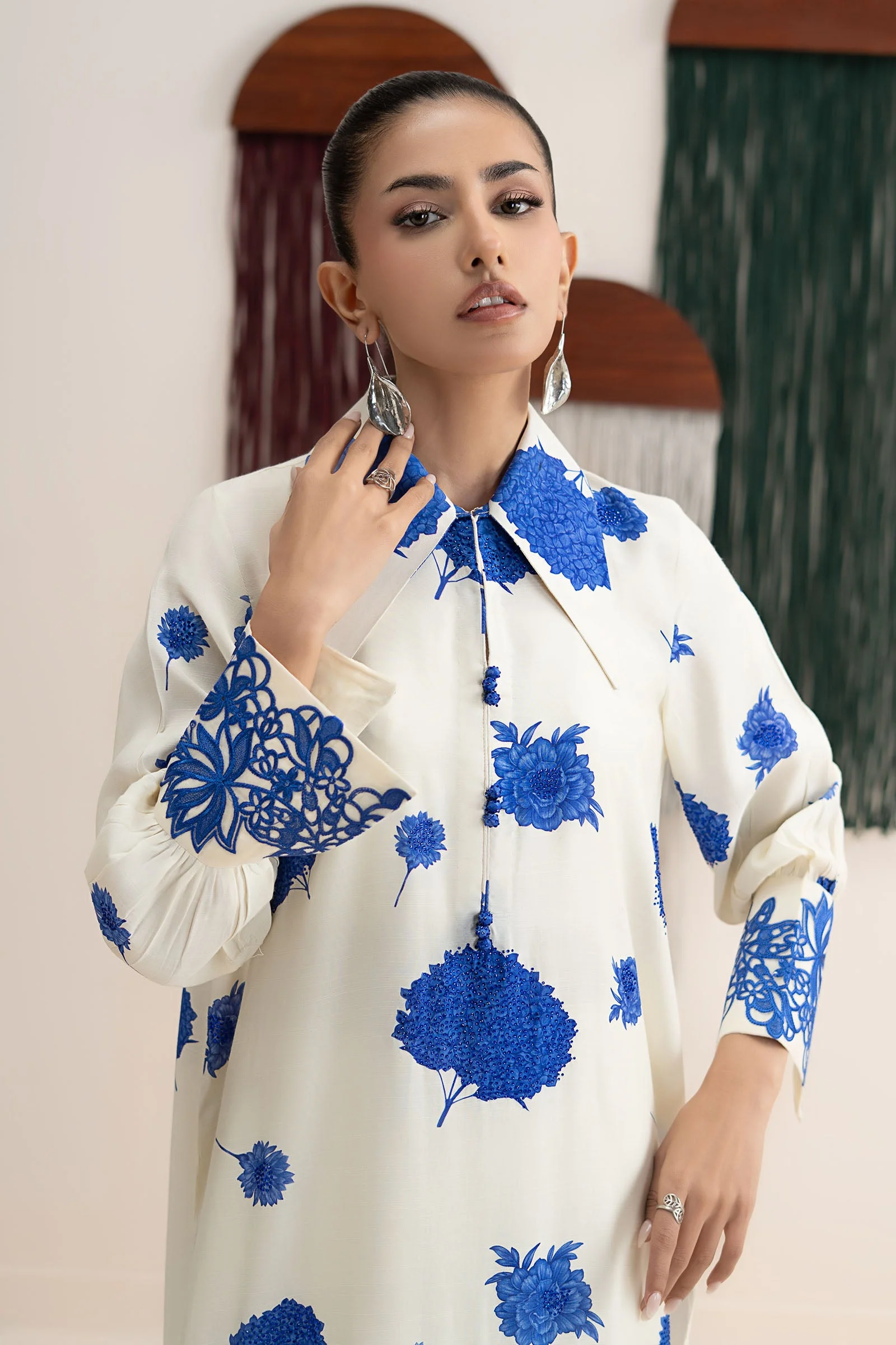2 Piece Embroidered Raw Silk Suit - Image 2