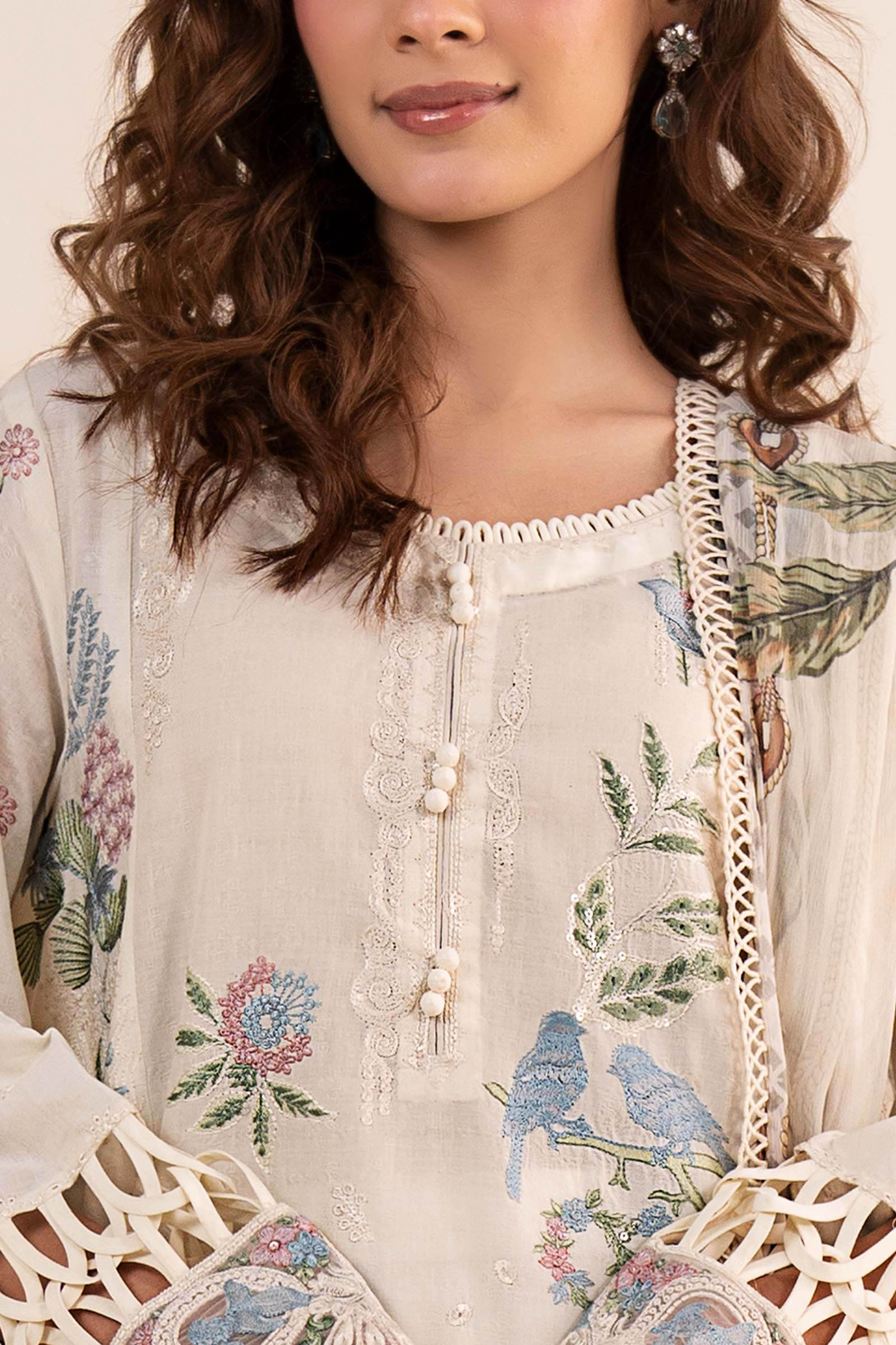3 Piece Embroidered Dobby Lawn Suit - Image 3