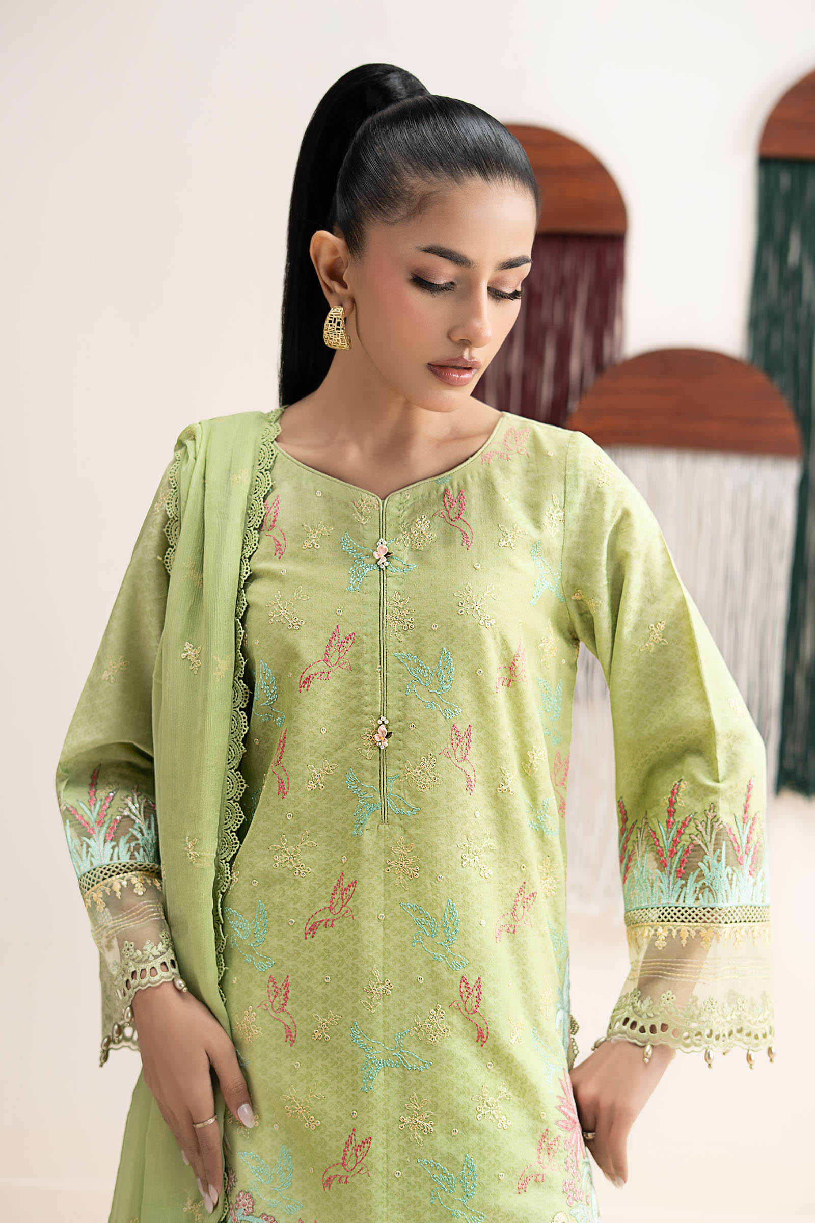 3 Piece Embroidered Dobby Lawn Suit - Image 3