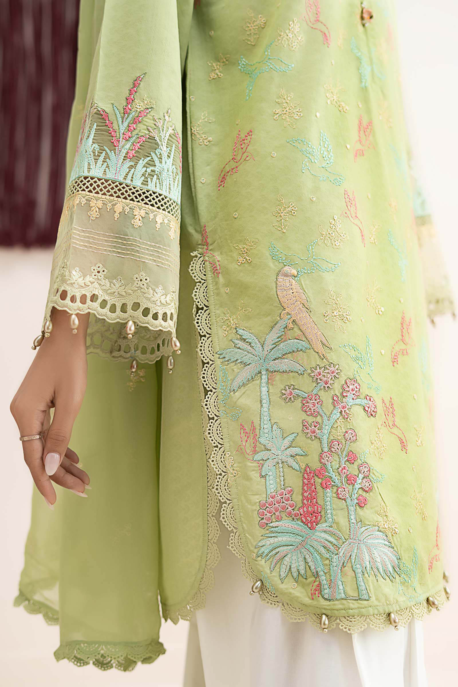 3 Piece Embroidered Dobby Lawn Suit - Image 4
