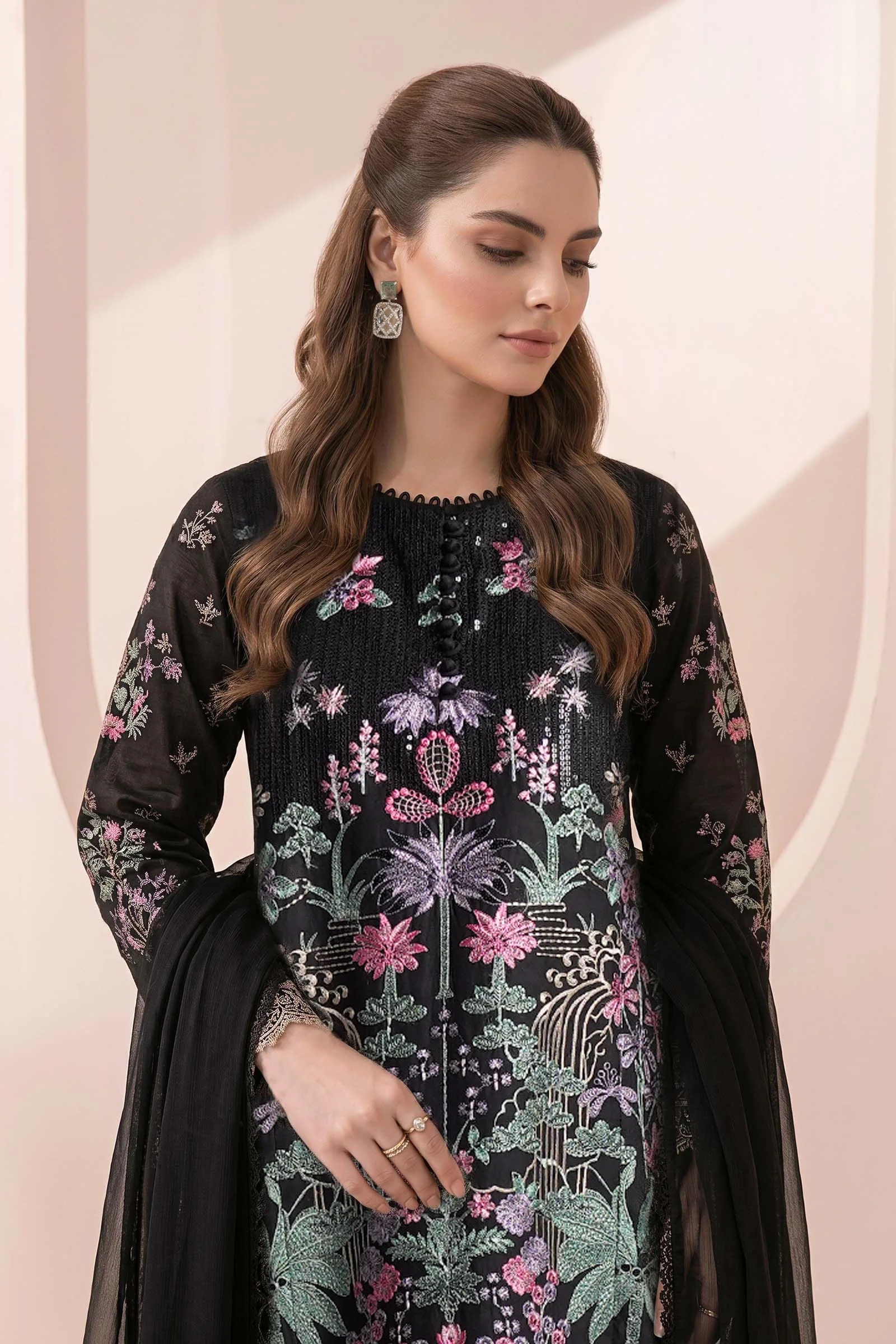 3 Piece Embroidered Dobby Jacquard Suit - Image 2