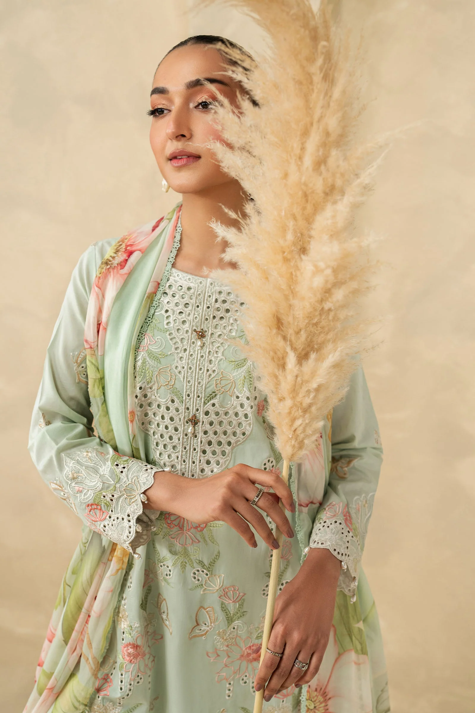 3 Piece Embroidered Dobby Lawn Suit - Image 6