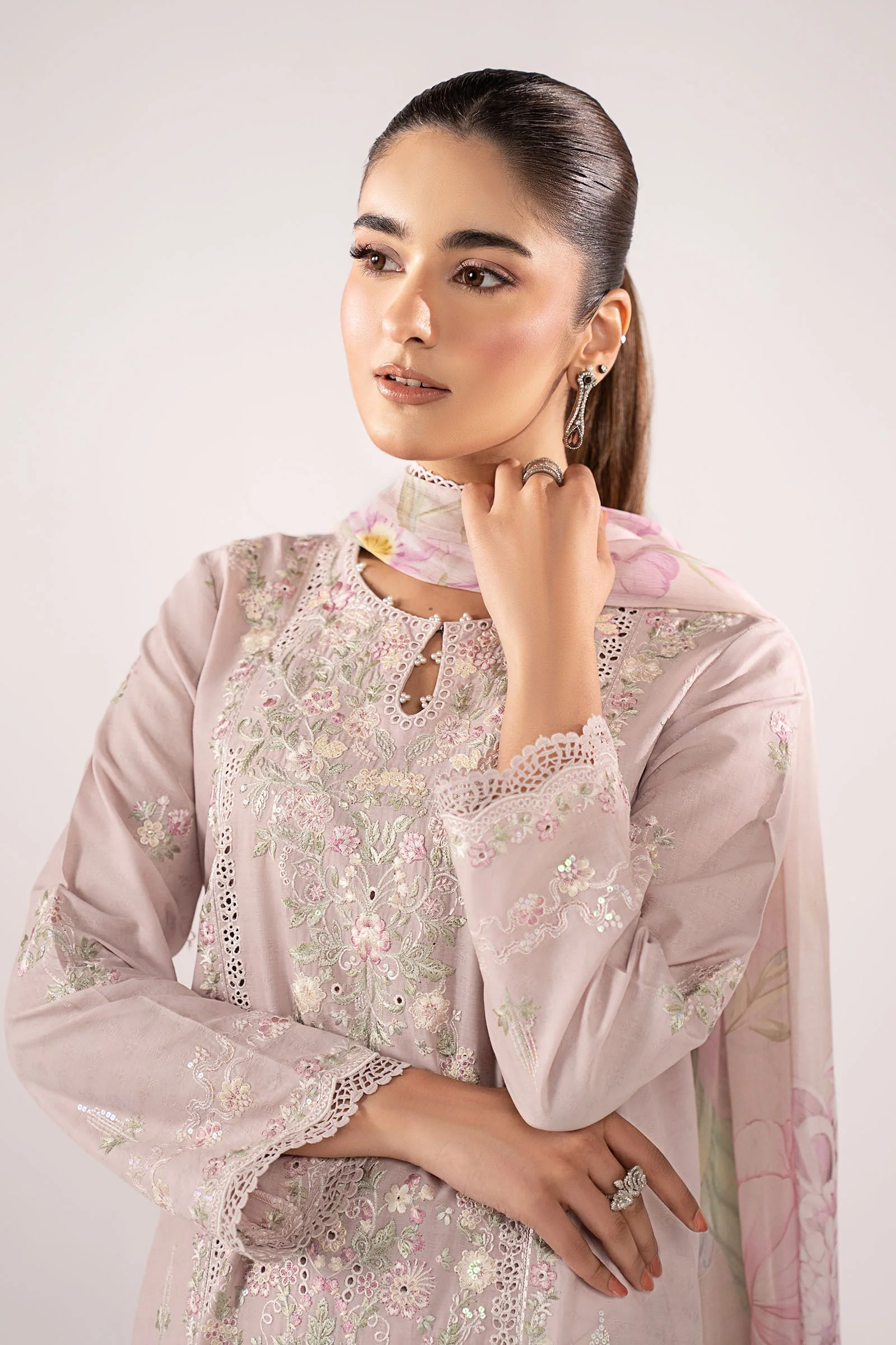 3 Piece Embroidered Dobby Jacquard Suit - Image 3