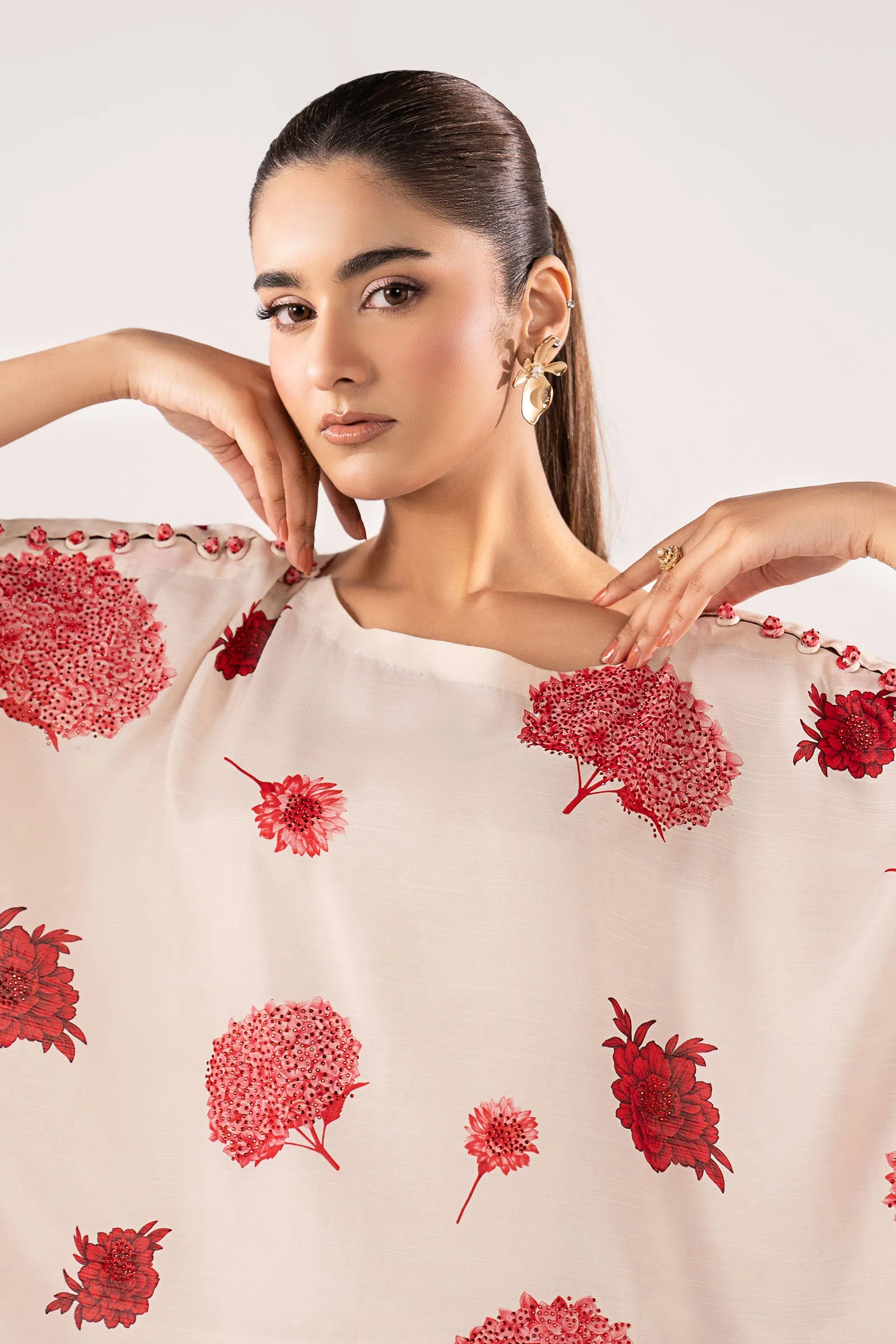 2 Piece Embroidered Raw Silk Suit - Image 3