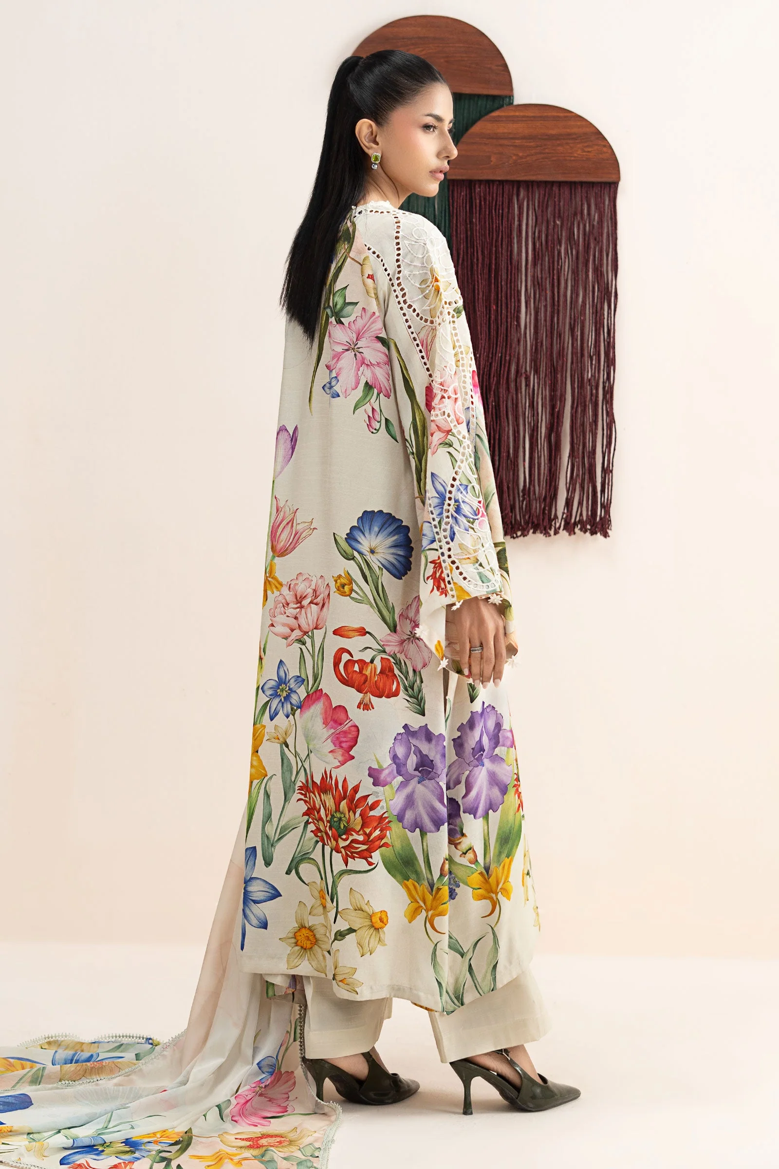 3 Piece Embroidered Raw Silk Suit - Image 13
