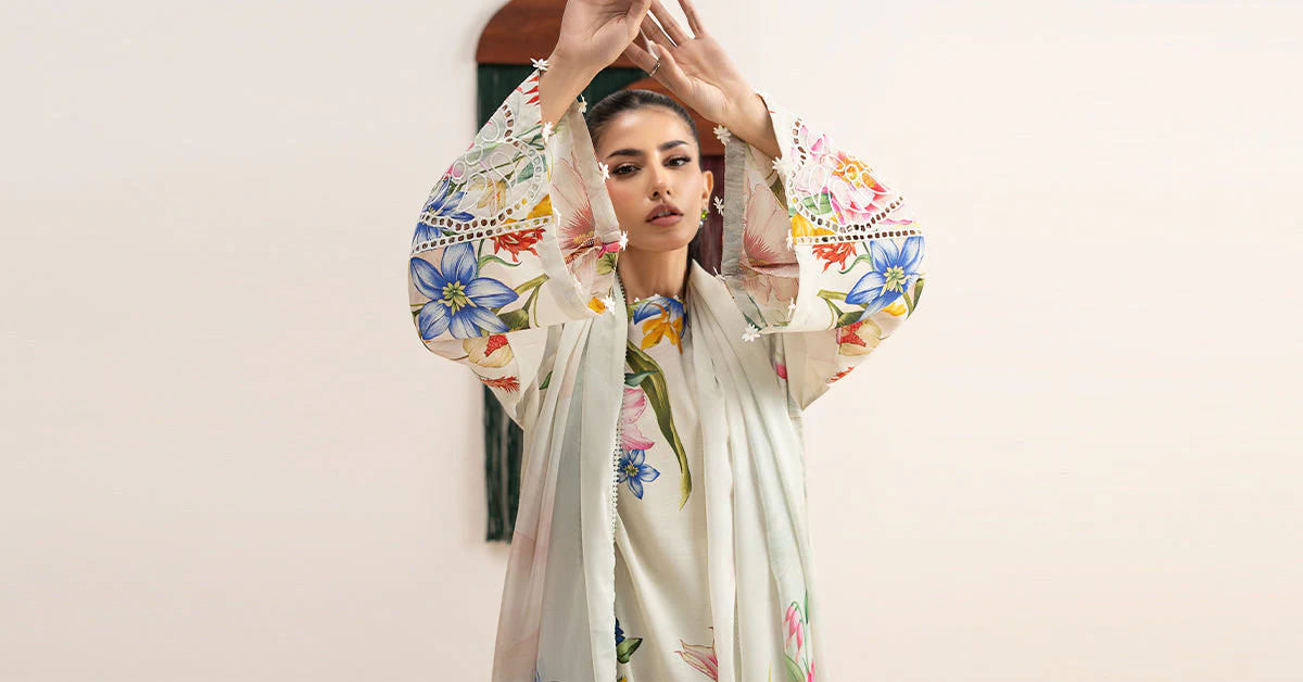 3 Piece Embroidered Raw Silk Suit - Image 14