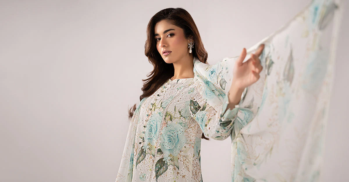 3 Piece Embroidered Lawn Suit - Image 10