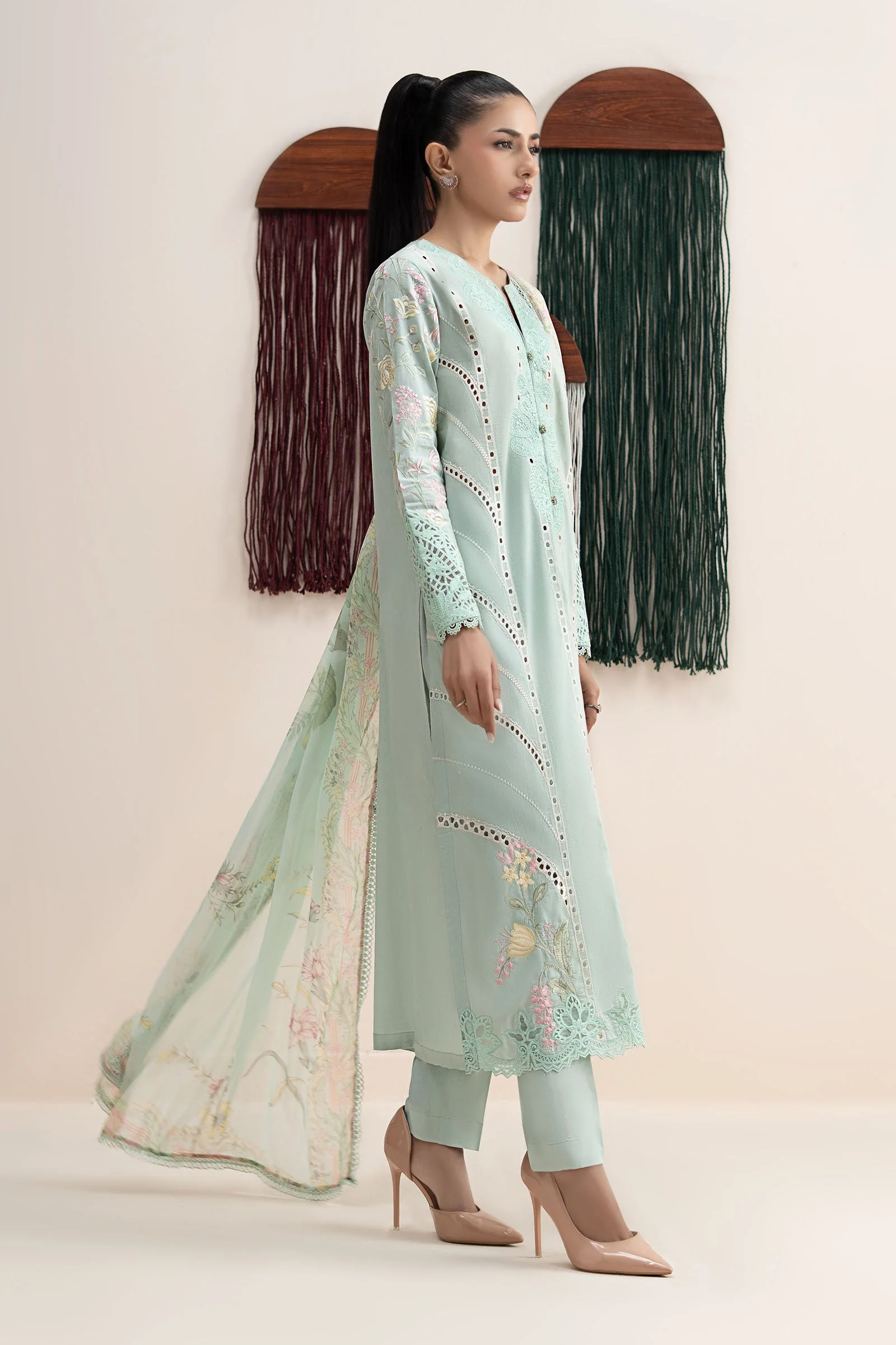 3 Piece Embroidered Dobby Jacquard Suit - Image 4