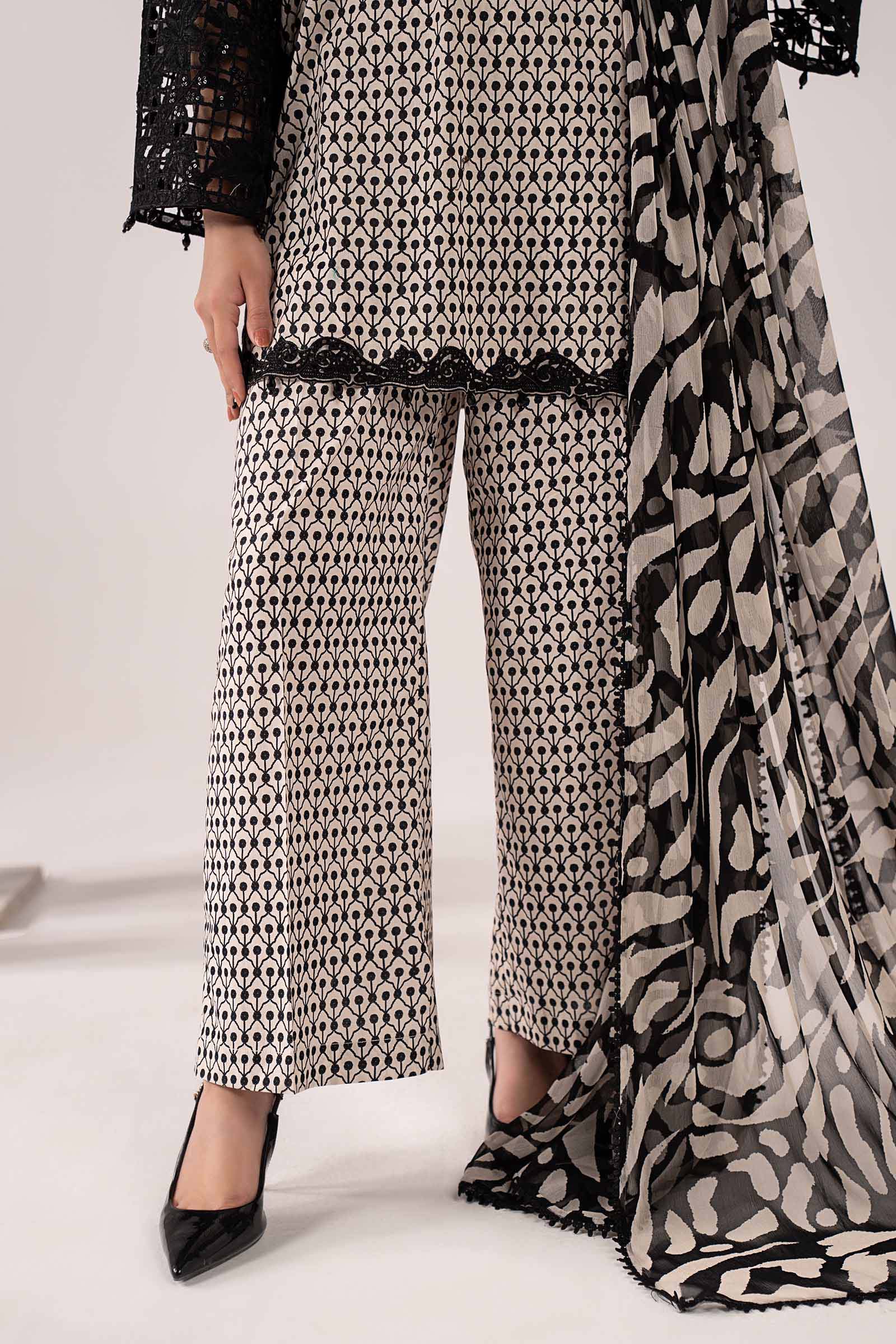 3 Piece Embroidered Lawn Suit - Image 7