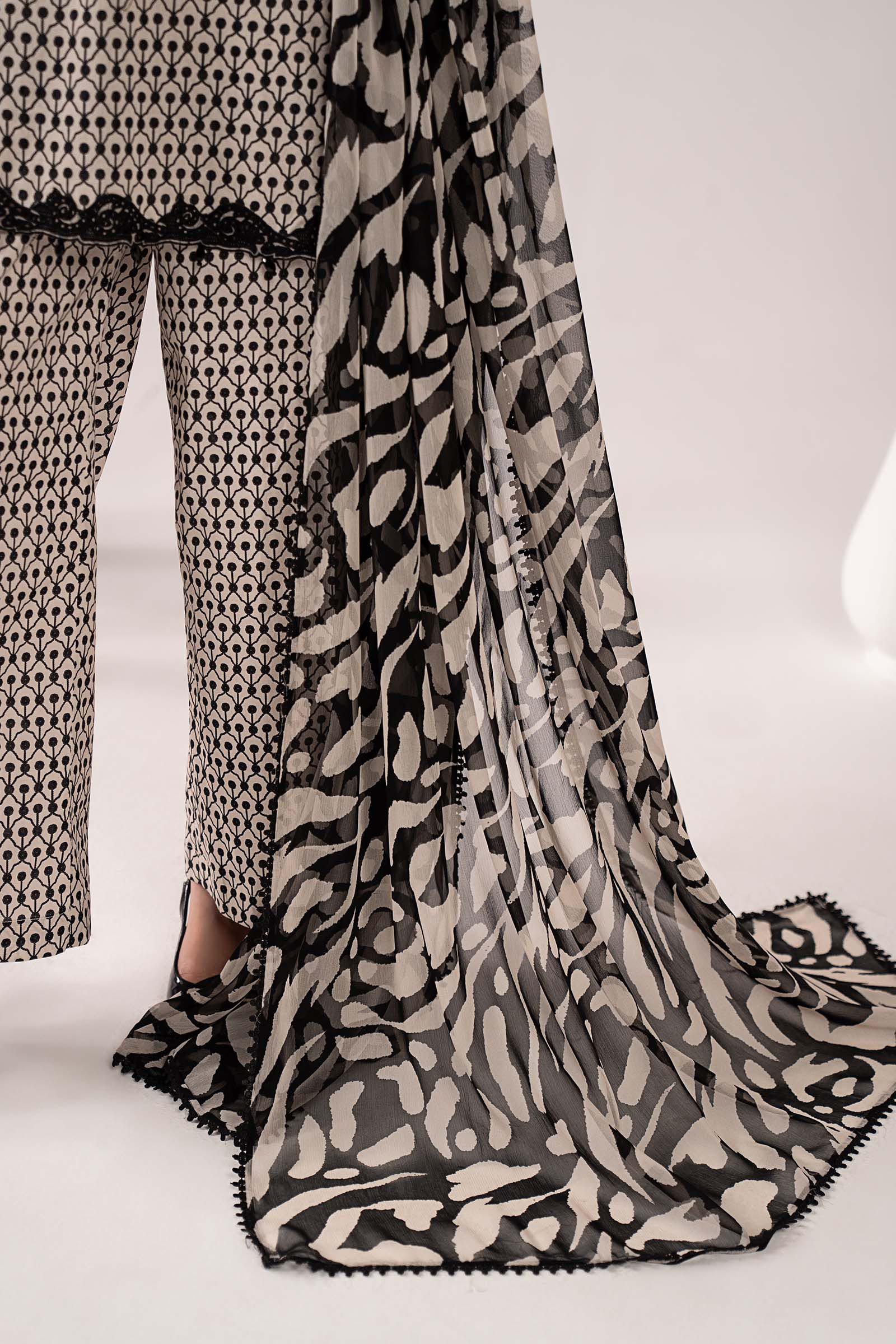 3 Piece Embroidered Lawn Suit - Image 8
