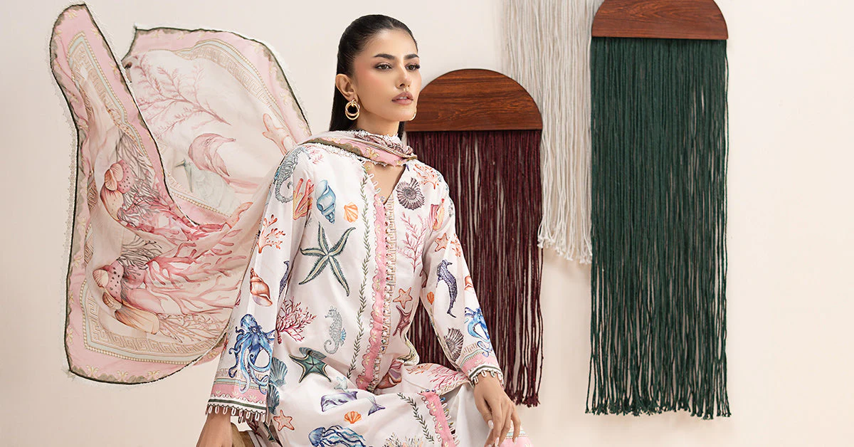 3 Piece Embroidered Lawn Suit - Image 11