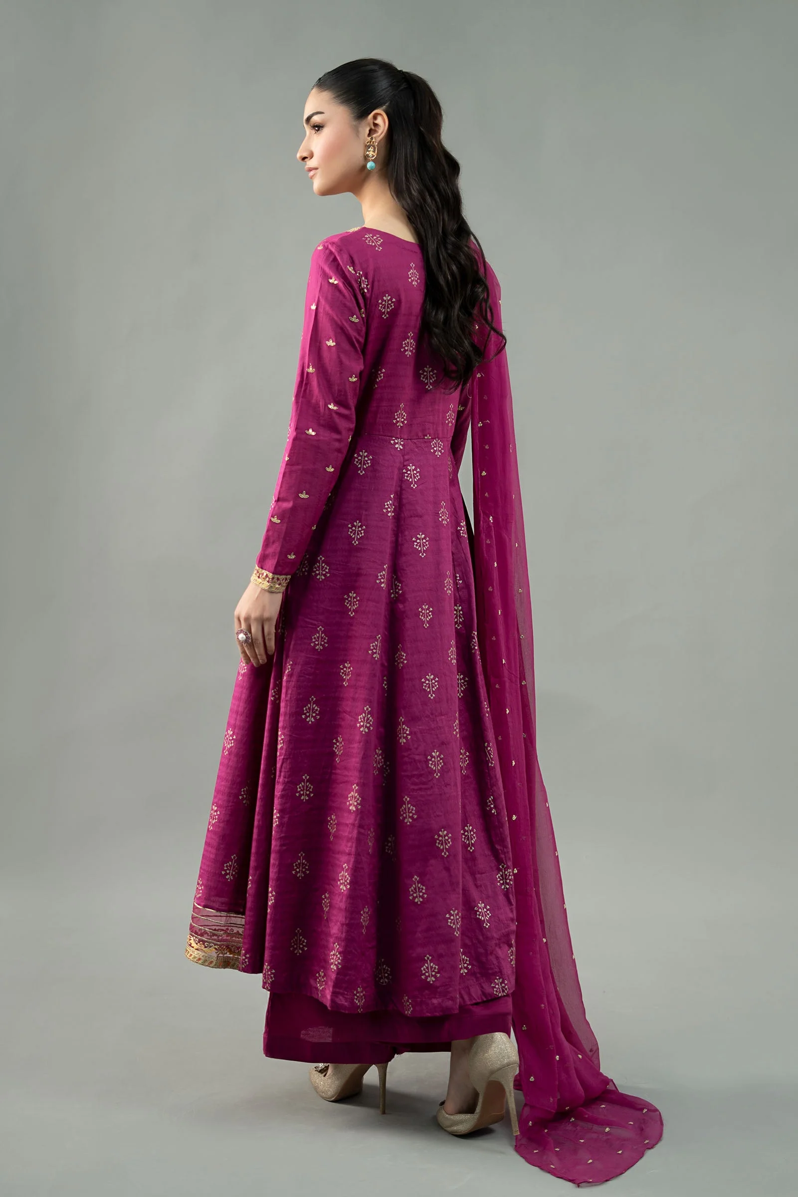3 Piece Embroidered Suit - Image 5