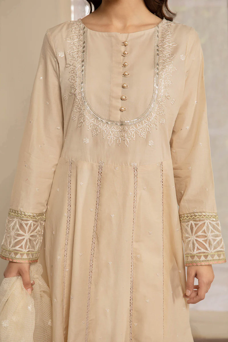 Suit Off White DW-EF21-07 - Image 3