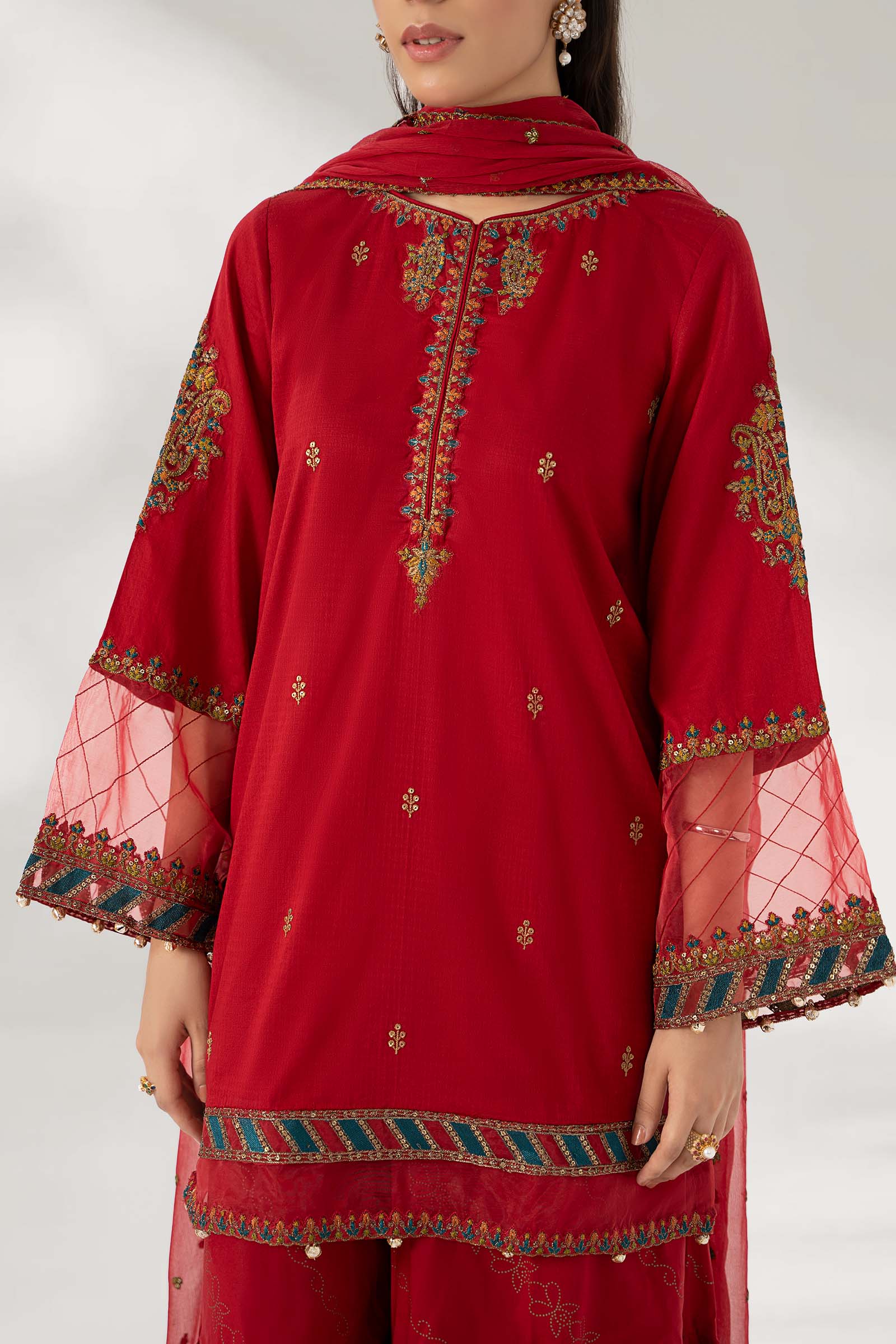 3 Piece Embroidered Lawn Suit - Image 3
