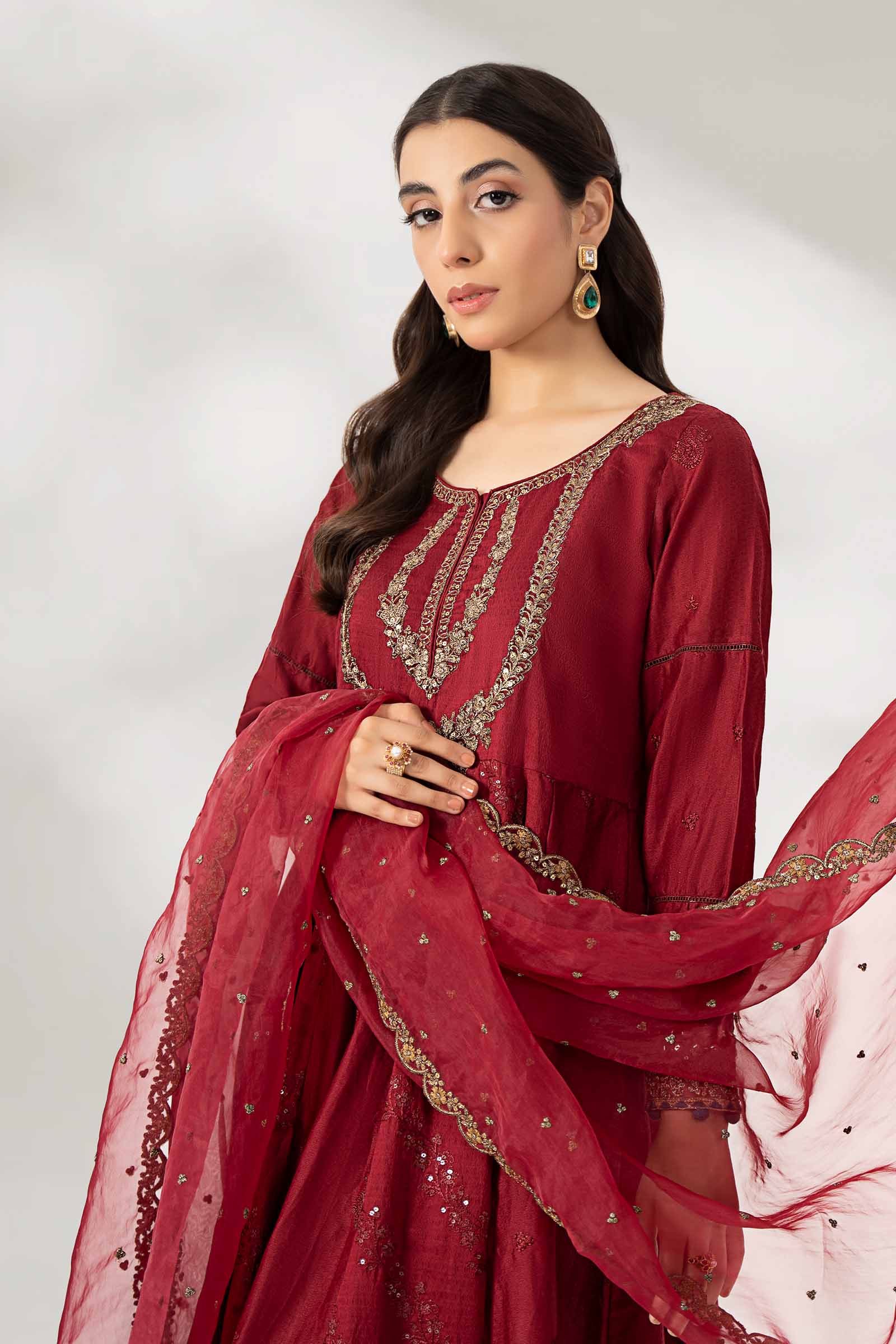 3 Piece Embroidered Lawn Suit - Image 2