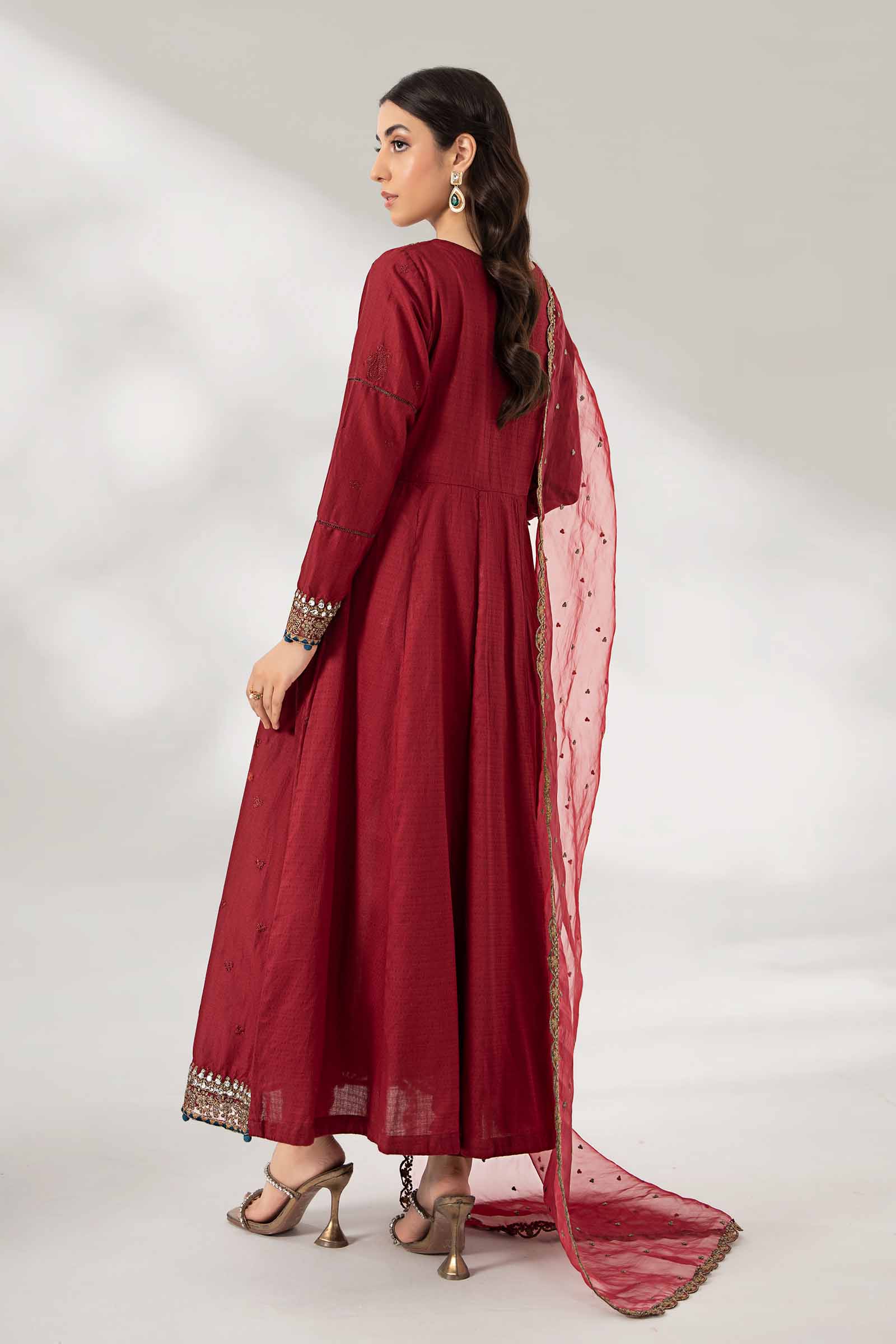 3 Piece Embroidered Lawn Suit - Image 7
