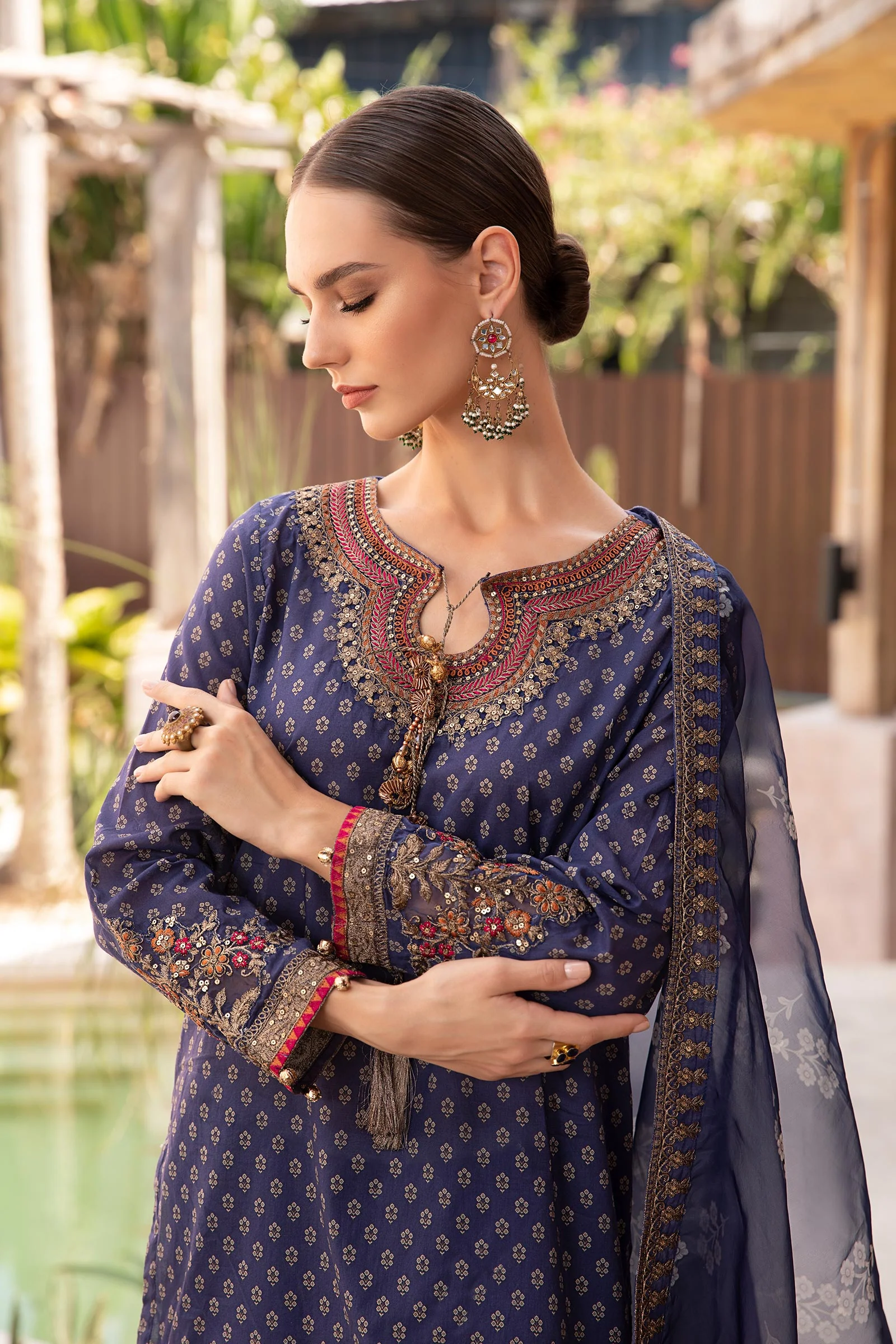 3 Piece Printed Lawn Suit - Image 3