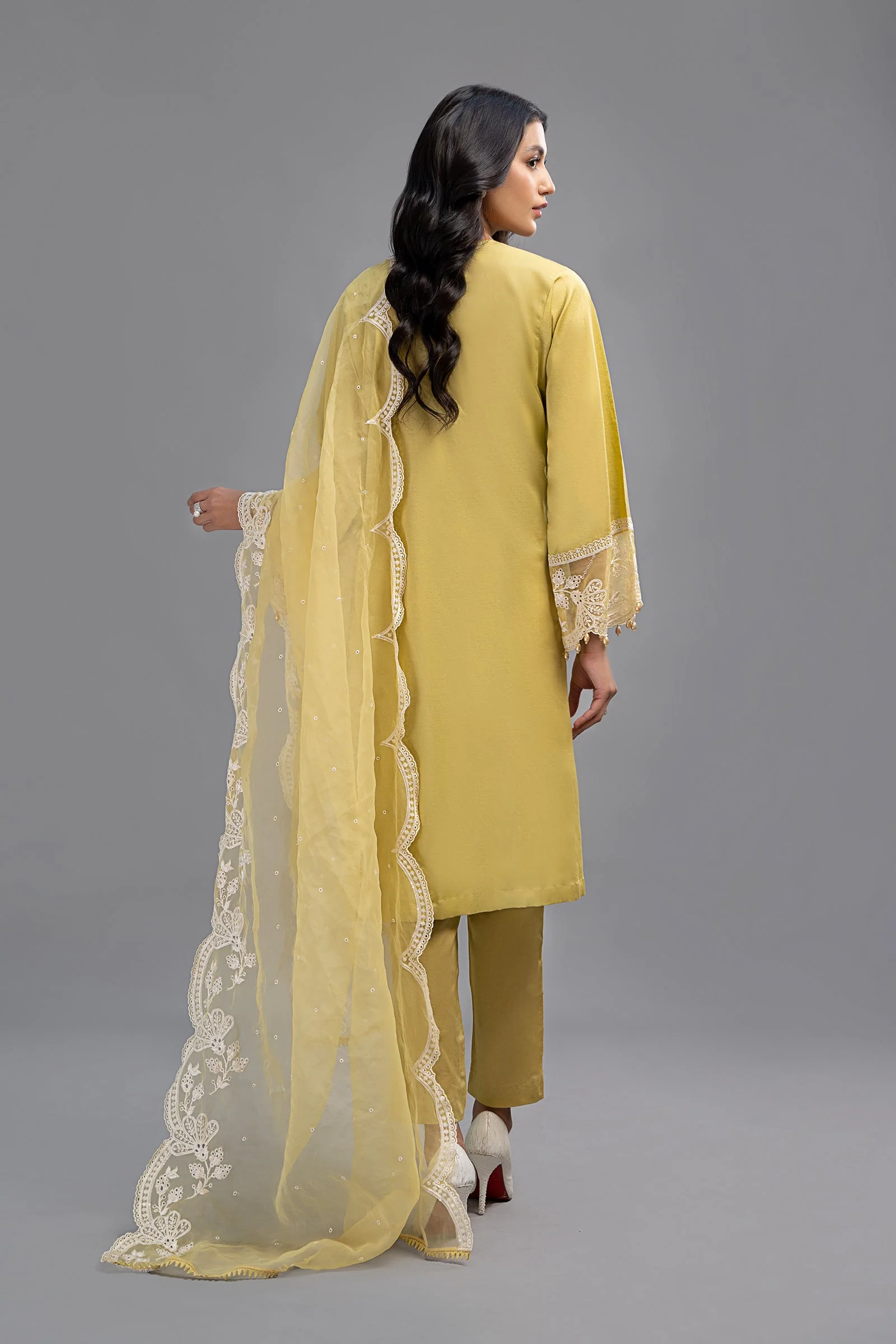 Suit Yellow DW-EF23-35 - Image 4